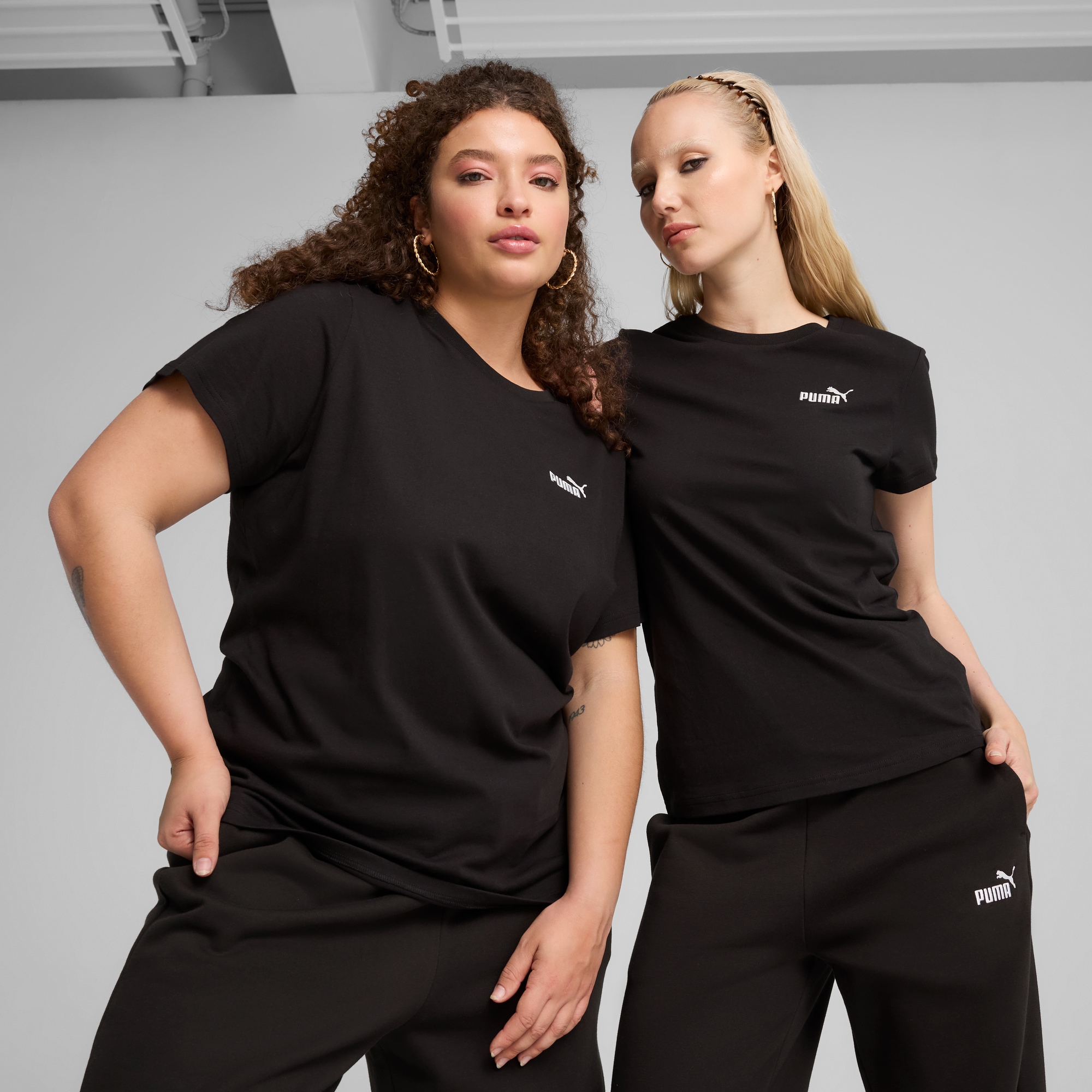 PUMA T-Shirt »ESS SMALL NO. 1 LOGO TEE« Regular Fit, Rundhalsausschnitt, Kurzarmdesign, ohne Kapuze