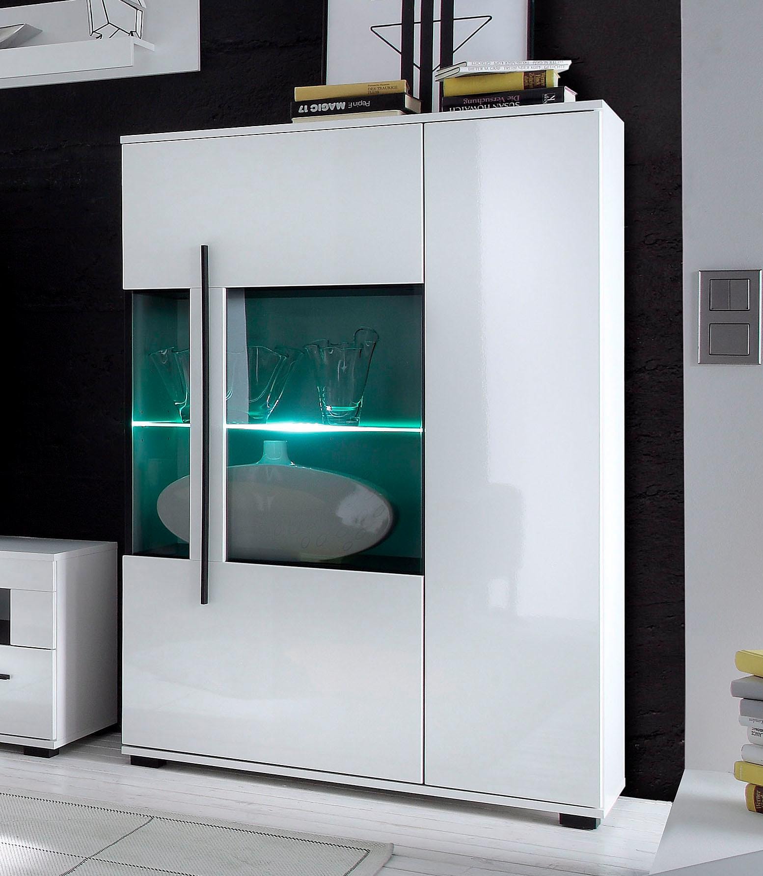 INOSIGN Vitrine »Cantara, Vitrinenschrank in Eiche Evoke oder weiss, Standvitrine«, schwarzer Stangengriff, ausreichend Stauraum, vielseitig einsetzbar