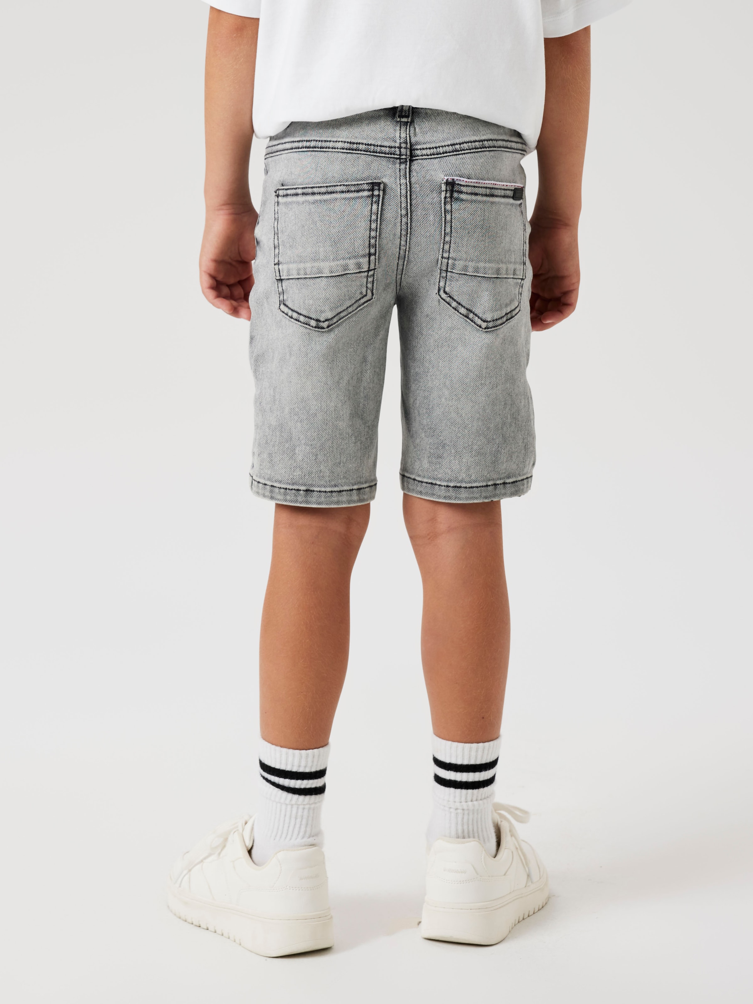 Name It Shorts »NKMTHEO XSL DNM L SHORTS 1280-GY NOOS«