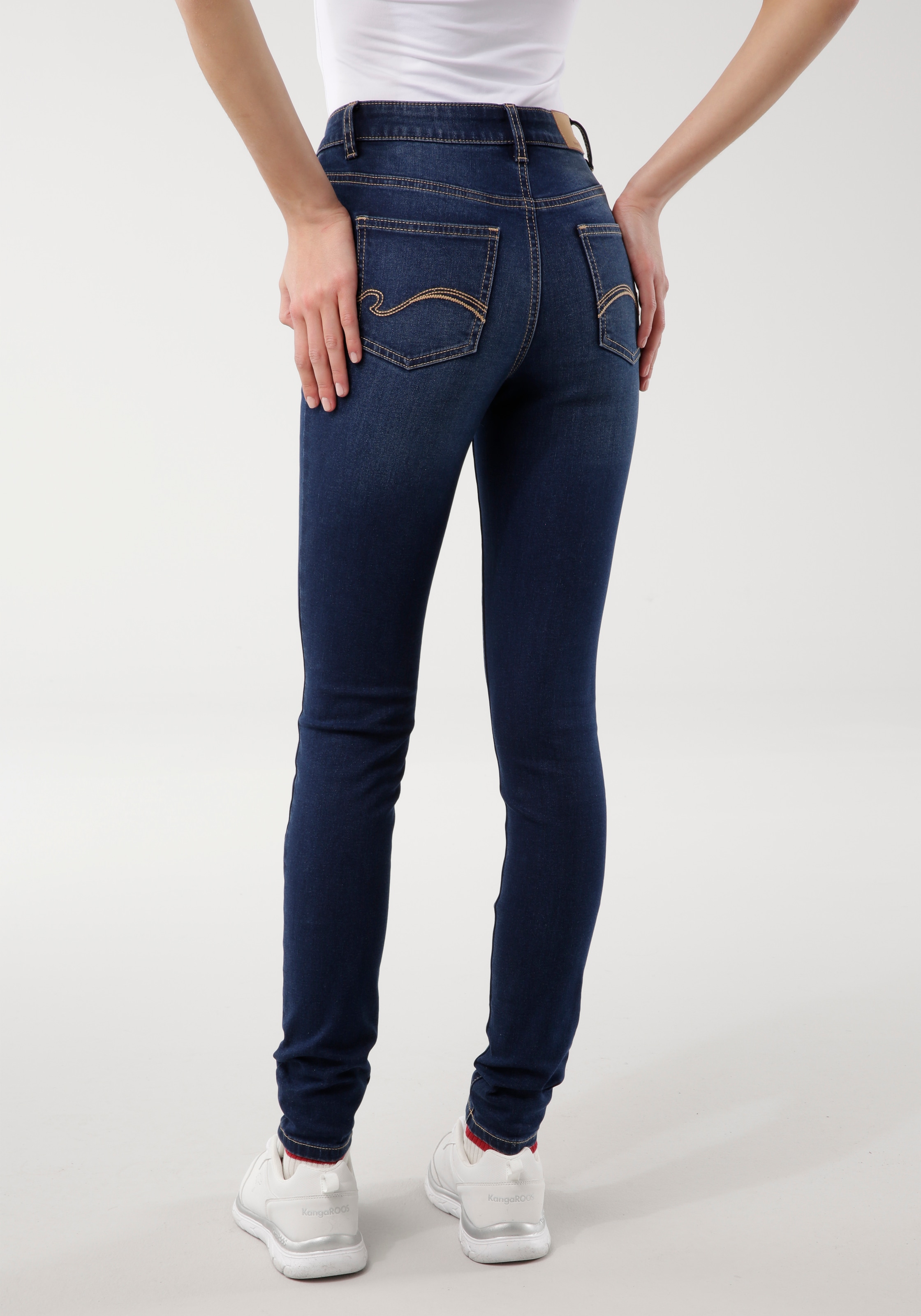 KangaROOS 5-Pocket-Jeans »SUPER SKINNY HIGH RISE«, mit used-Effekt