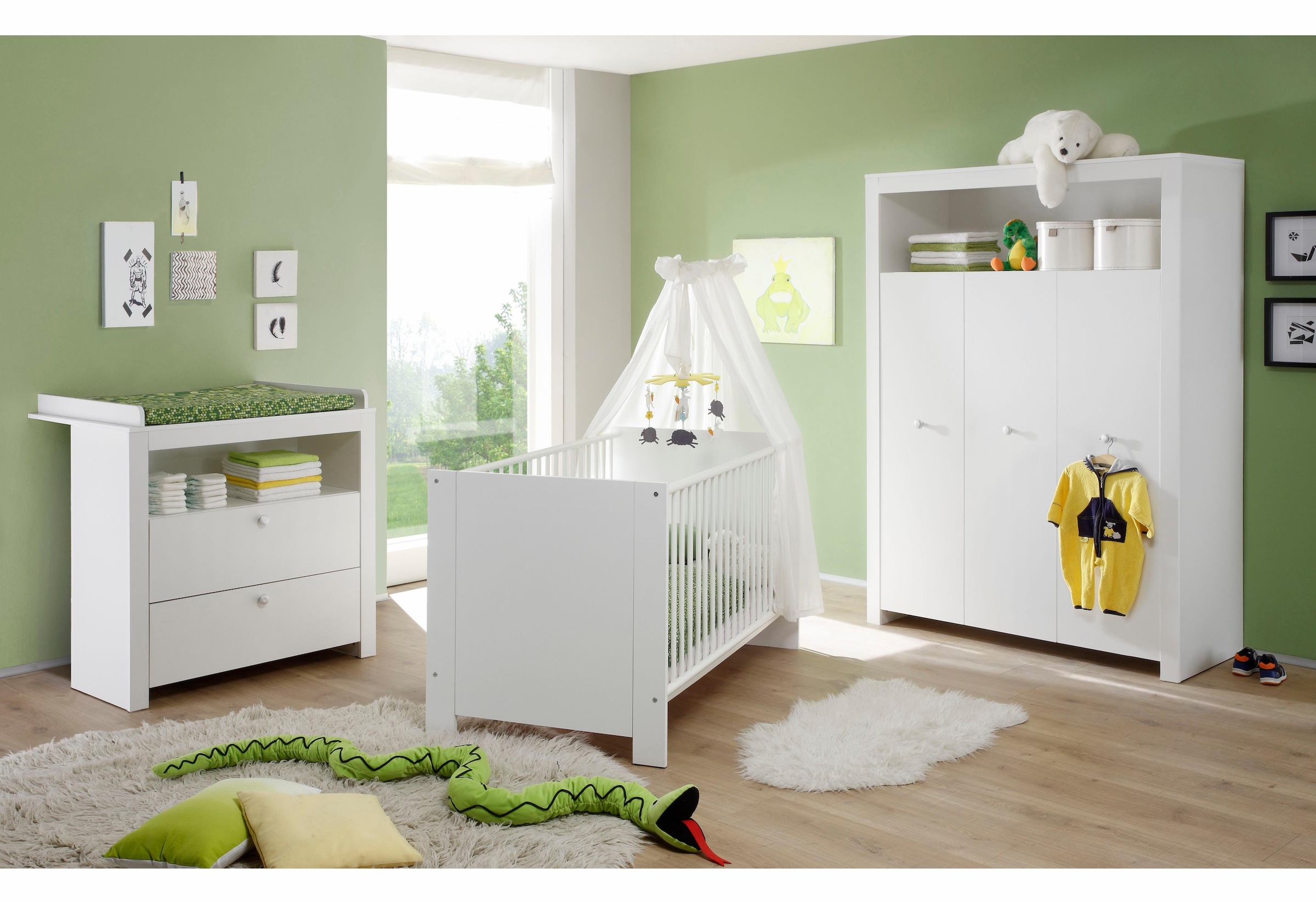 trendteam Babyzimmer-Komplettset »Olivia, Deal für begrenzte Zeit!«, (Set, 3 St., Bett, Wickelkommode, Schrank), Bett + Wickelkommode + 3 trg. Schrank