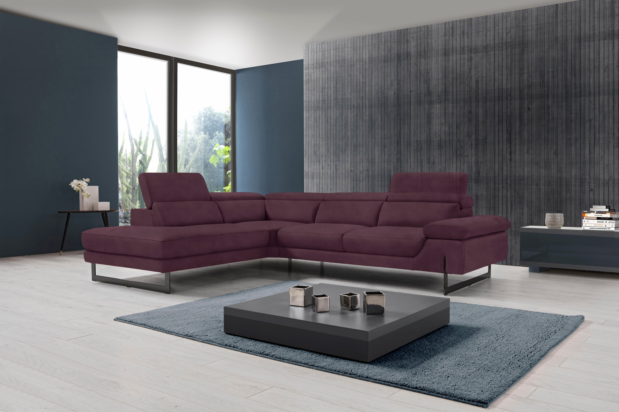 Egoitaliano Ecksofa »Queenie, extravagantes Sofa mit erstklassigem Sitzkomfort«, mit verstellbarer Armlehne und Kopfteilen für Wohlfühlkomfort