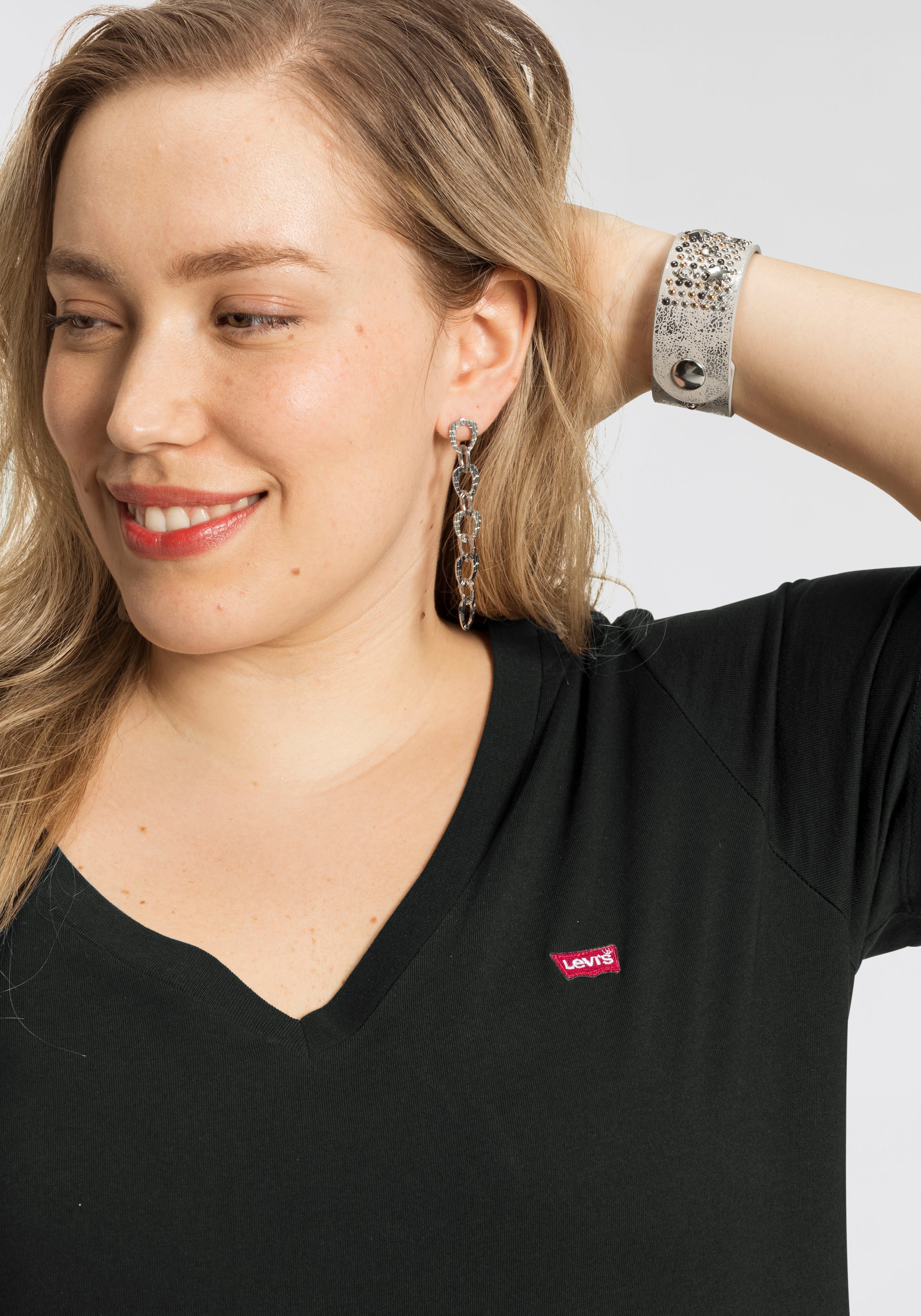 Levi's® Plus V-Shirt »V NECK TEE«