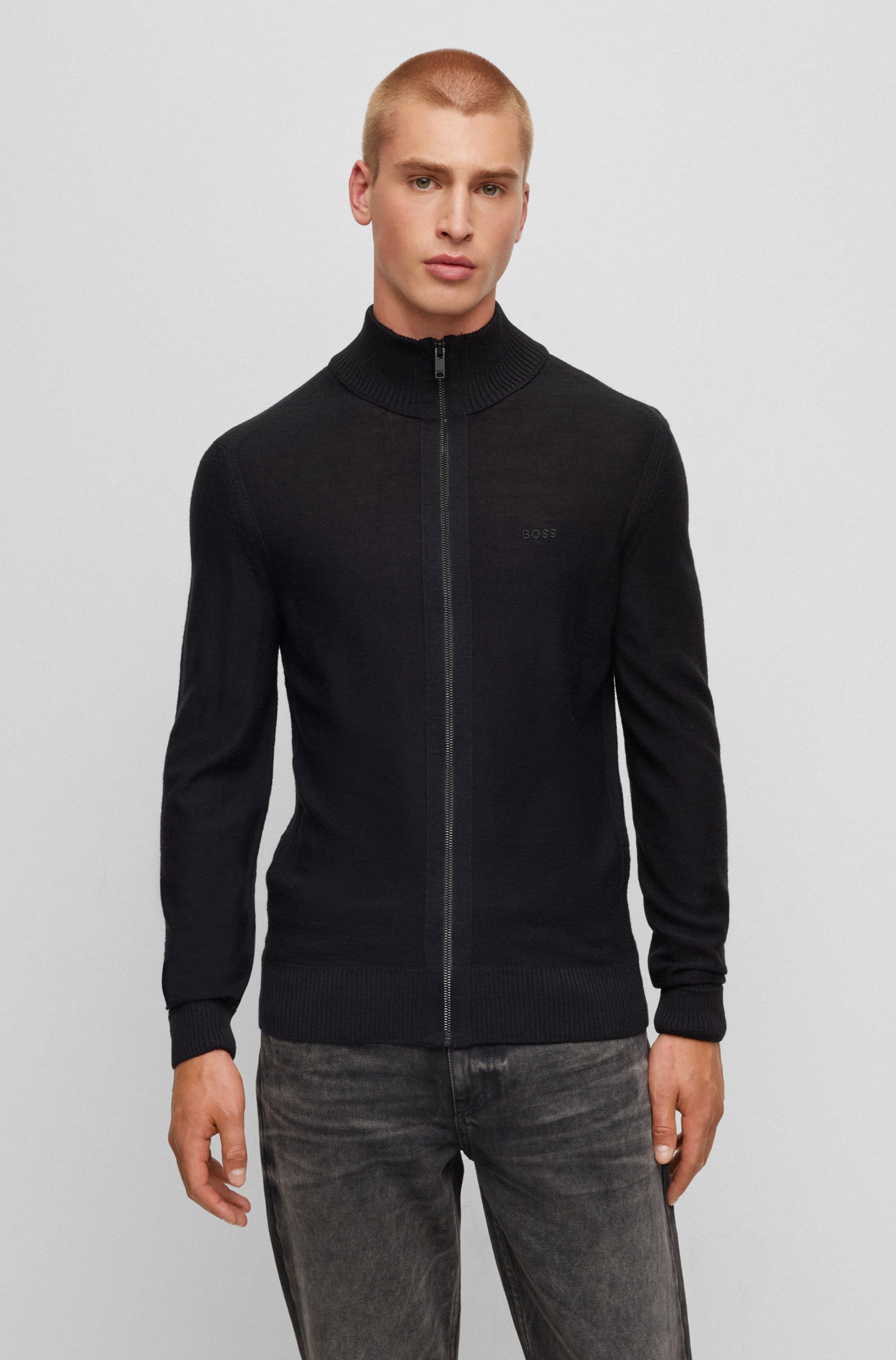 BOSS ORANGE Strickjacke »Avac« mit Logostickerei auf der Brust