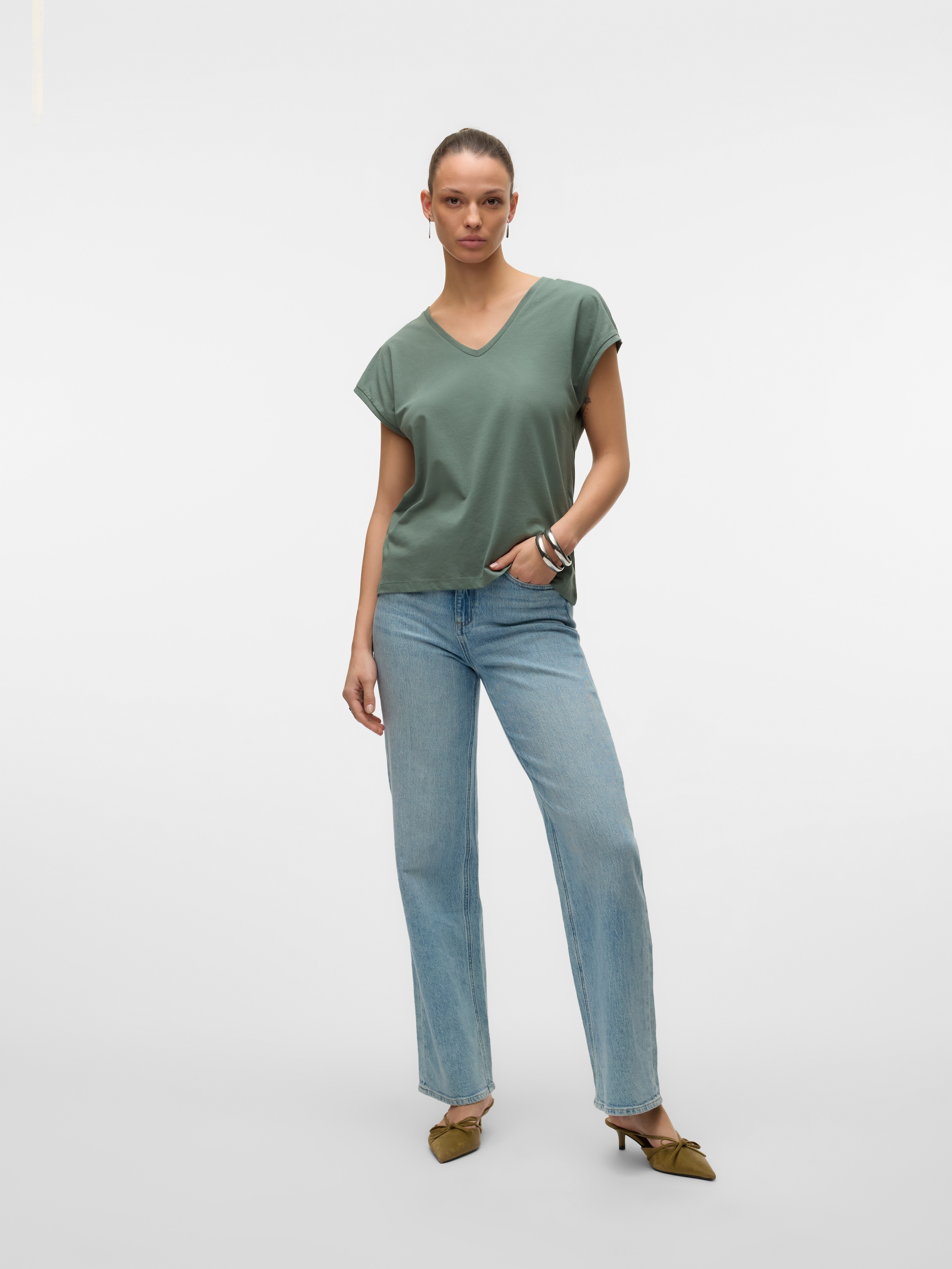 Vero Moda Kurzarmshirt »VMLUNA SS V-NECK TEE JRS NOOS«