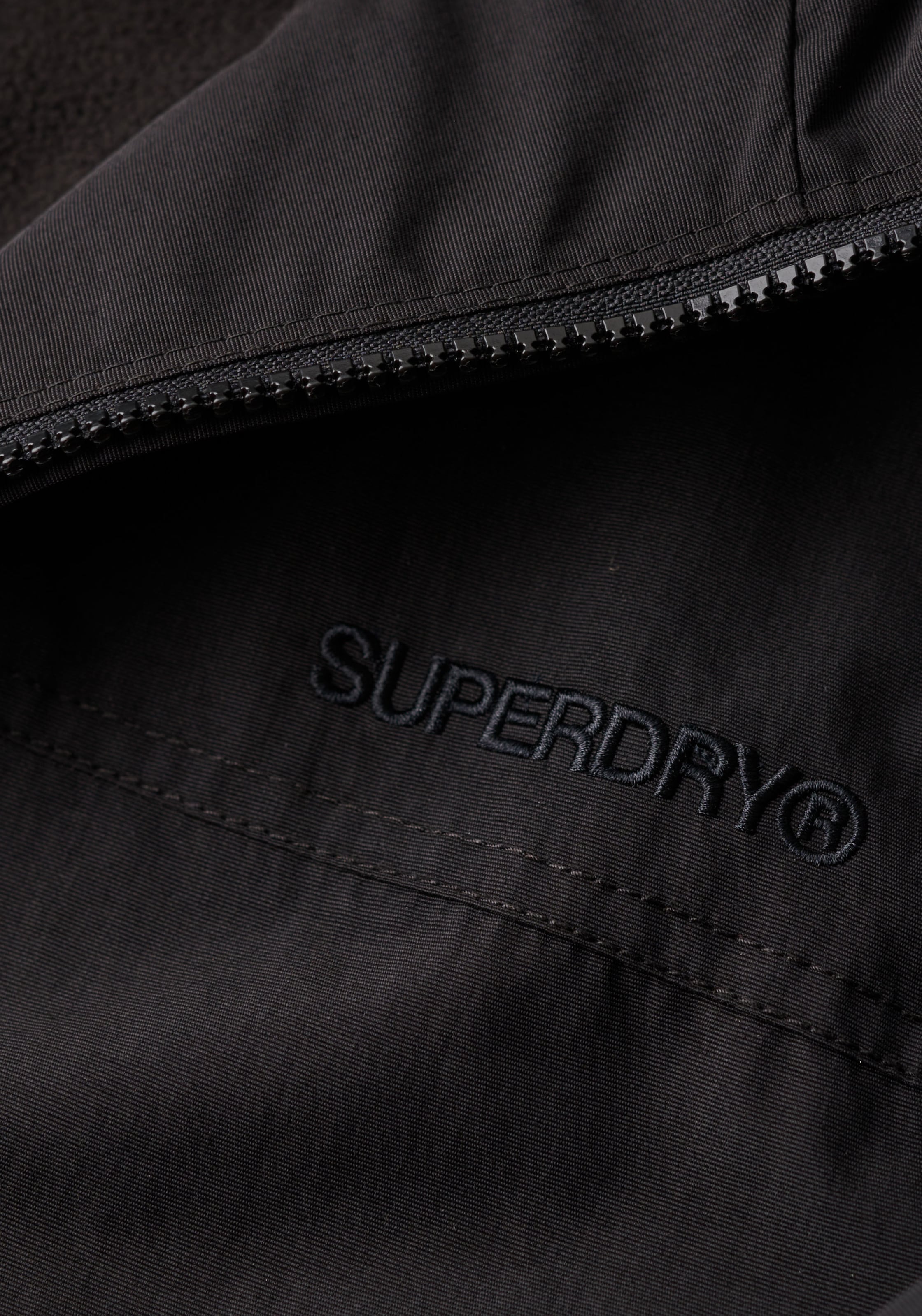 Superdry Bomberjacke »SURPLUS NYLON HOODED BOMBER«, mit Kapuze