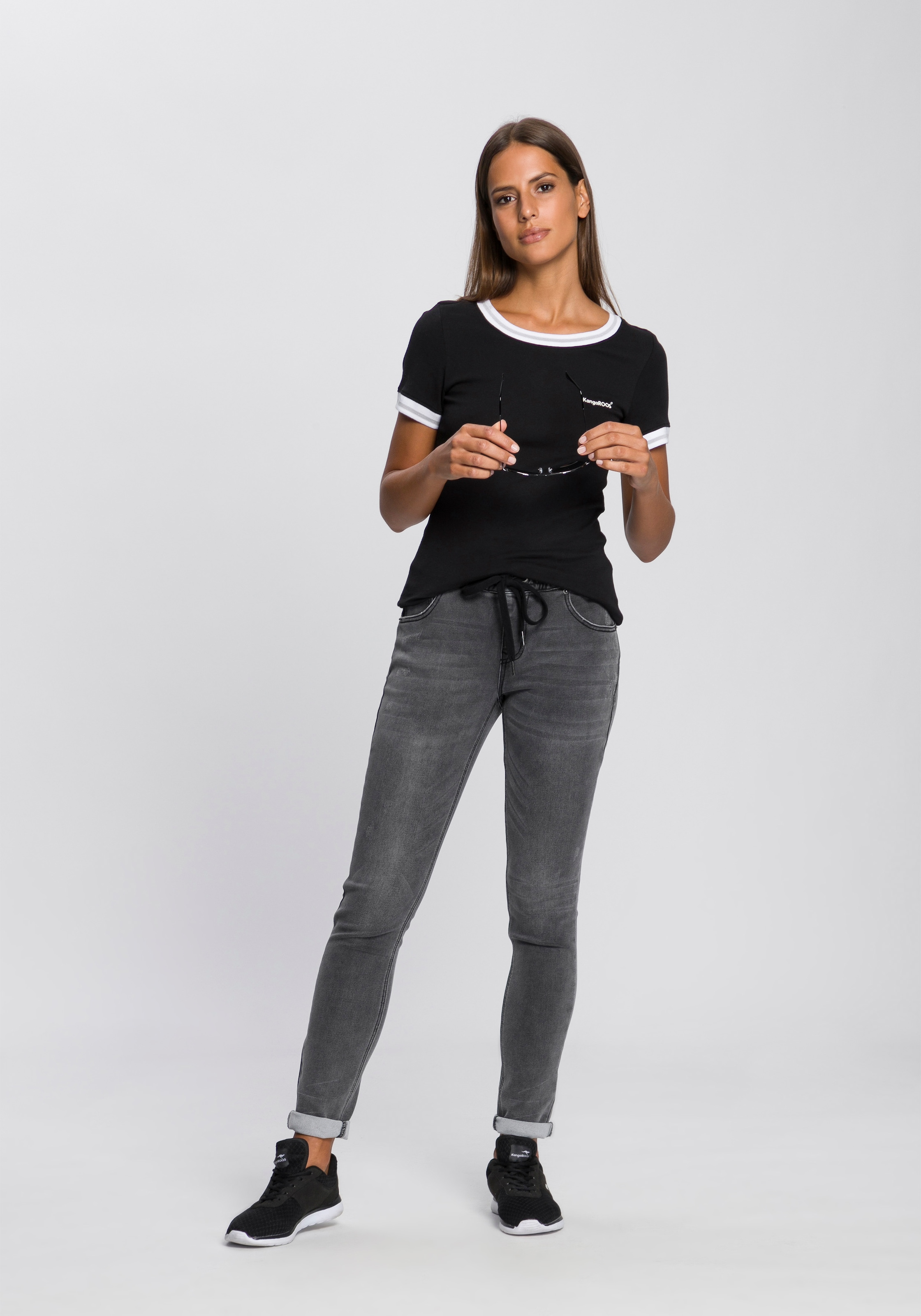 Pants, bei Denim-Optik Bündchen mit in kaufen Jelmoli-Versand elastischem KangaROOS online Jogg Schweiz