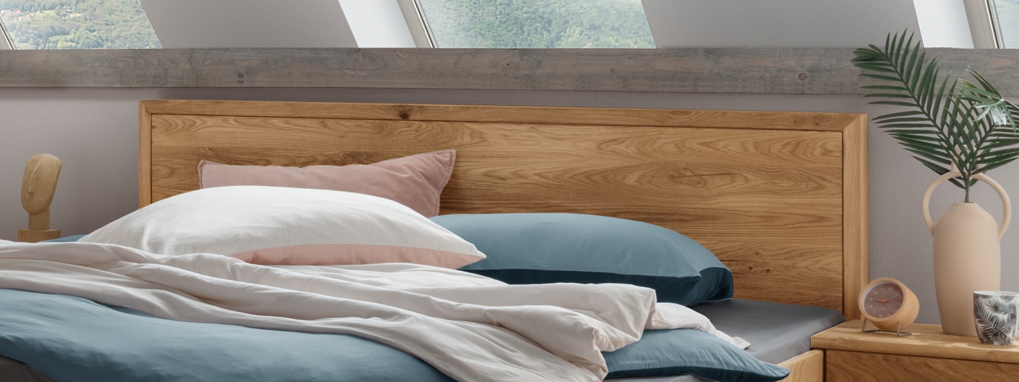Home affaire Massivholzbett »Huven Doppelbett, Holzbett, hohe Belastbarkeit: 200kg je Seite«, (1 tlg., in 4 Breiten, Einlasstiefe 16 oder 20cm, niedrige Fusshöhe), massive FSC-zertifizierte Eiche