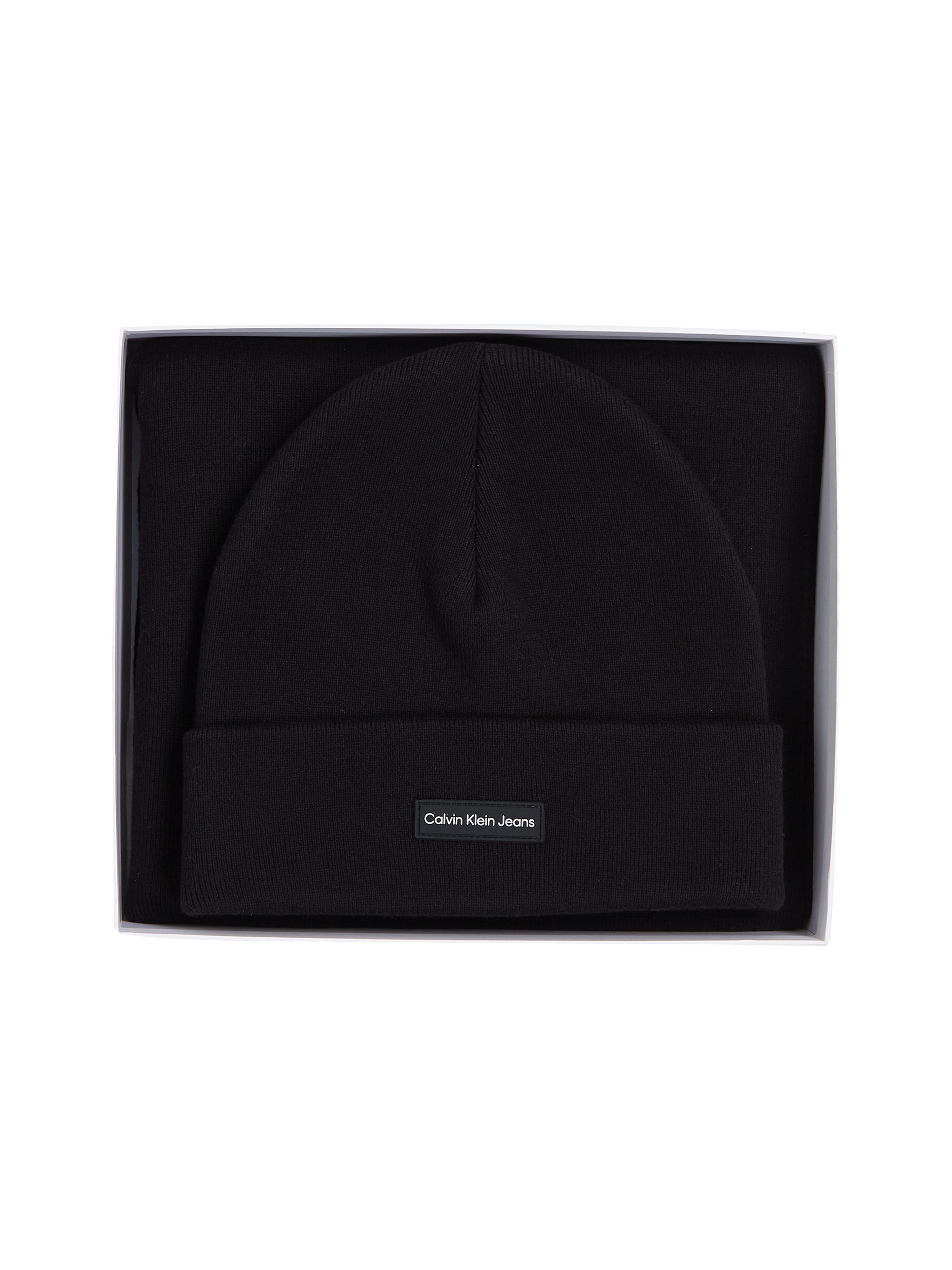 Calvin Klein Jeans Strickmütze »GIFT BEANIE & SCARF INST PATCH«, mit Logopatch