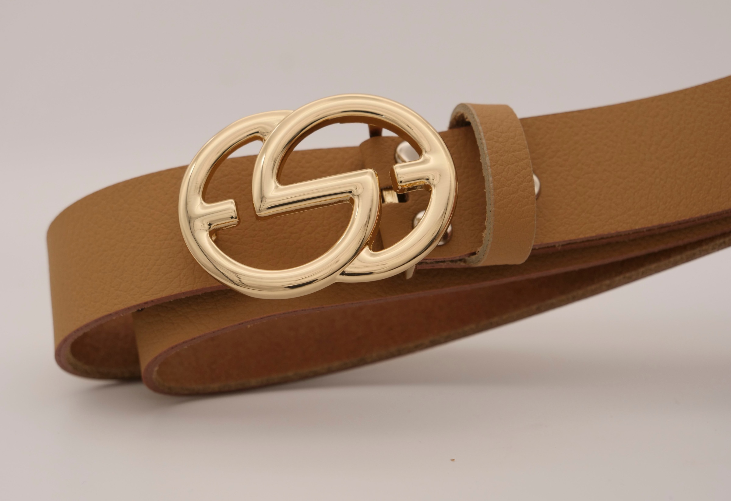 AnnaMatoni Ledergürtel, mit goldfarbenener Schliesse