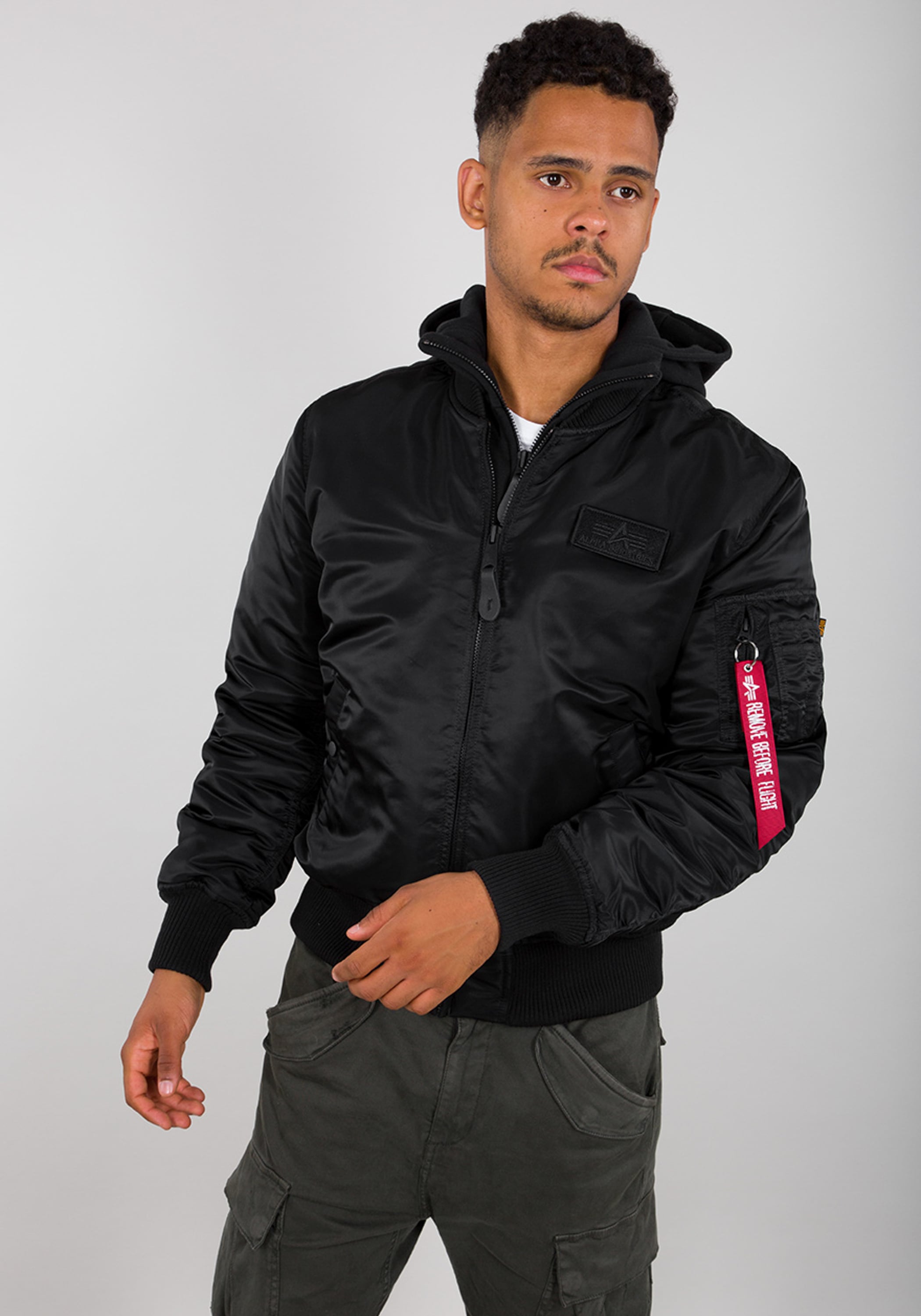 Alpha Industries Bomberjacke »Alpha Industries Men - Bomber Jackets MA-1 Zip Hood Back Print«