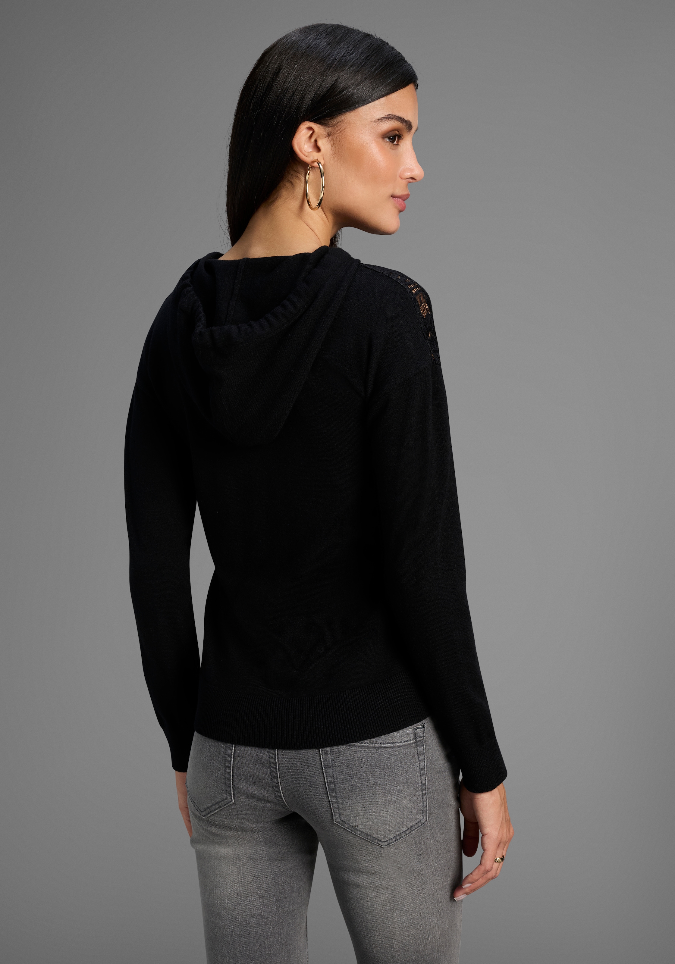 Laura Scott Kapuzenpullover, mit femininem Spitzeneinsatz - NEUE KOLLEKTION
