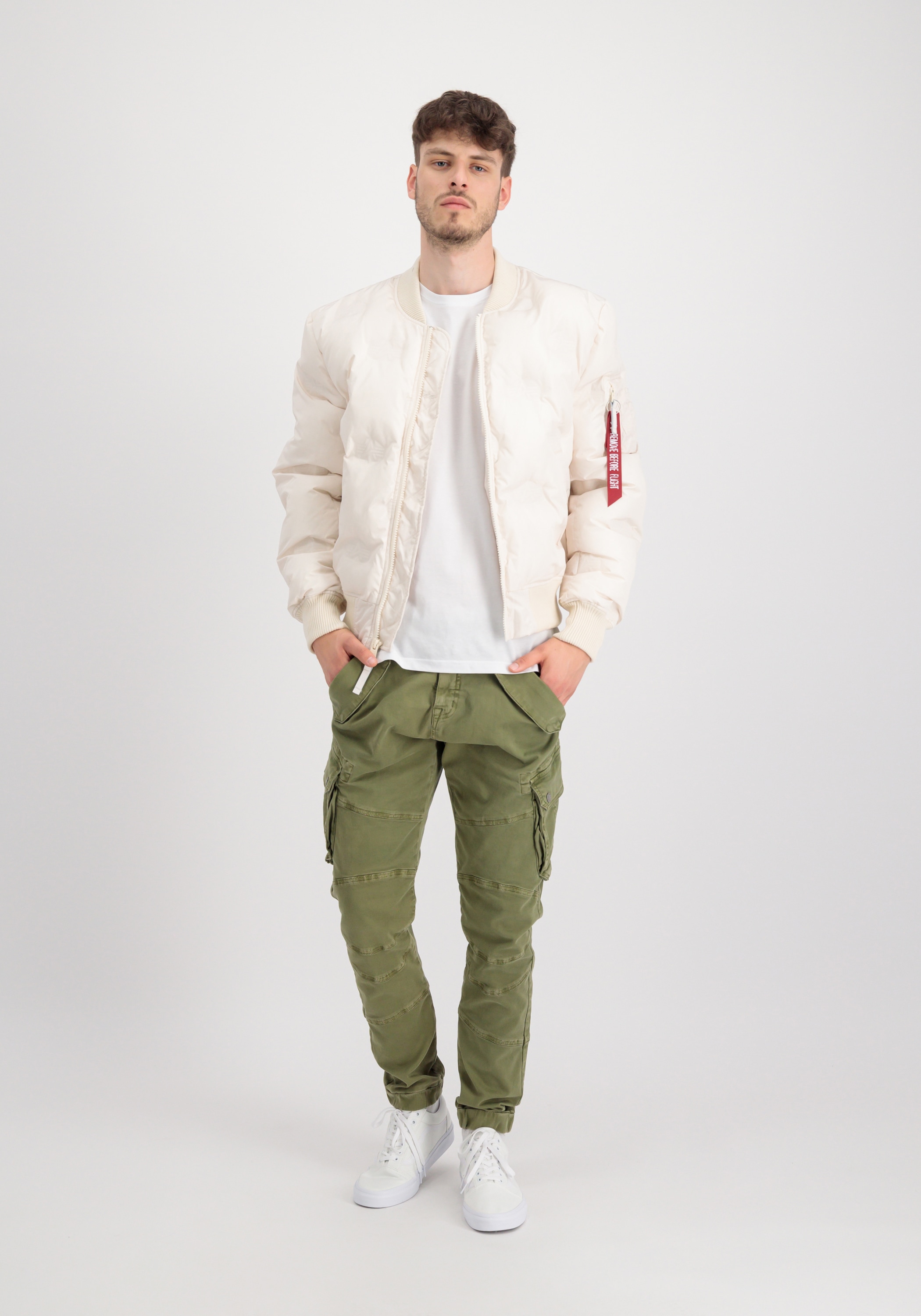 Alpha Industries Winterjacke »MA-1 Emb. Logo Puffer«