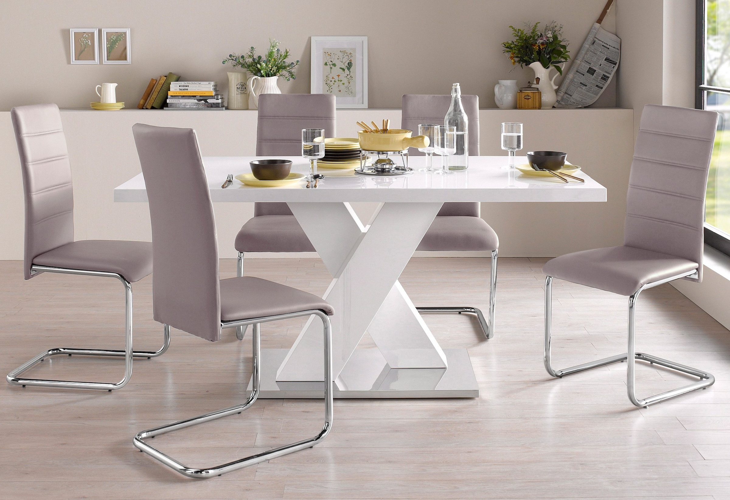 INOSIGN Esstisch »Ali, TOPSELLER! Modernes Design«, (Tisch, Küchentisch), Breite 160 cm, weiss Hochglanz, Bodenplatte aus Metall