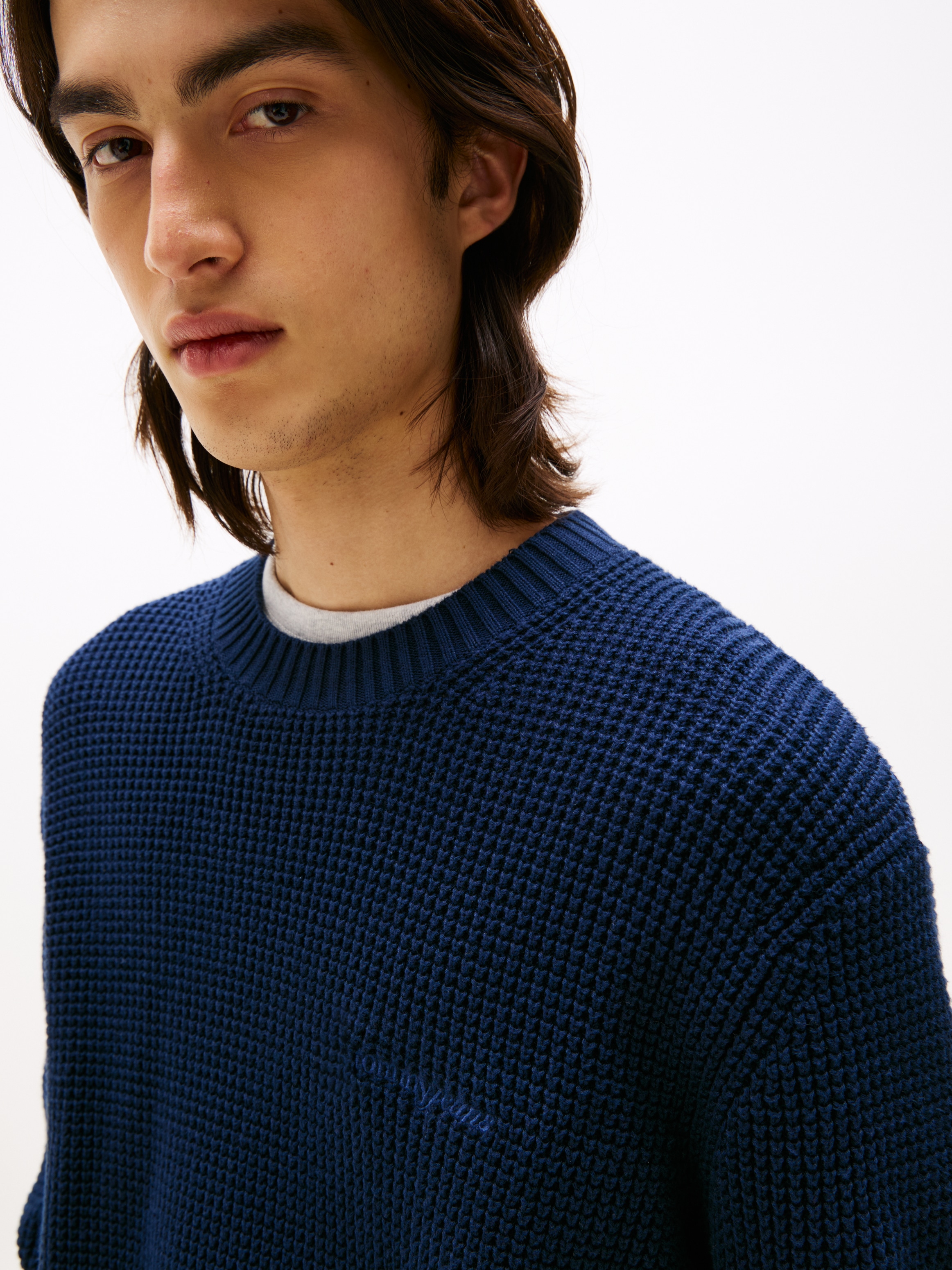 Tommy Jeans Strickpullover »TJM SCRIPT CHUNKY«, Regular Fit, Rundhals Waffelpique Strick
