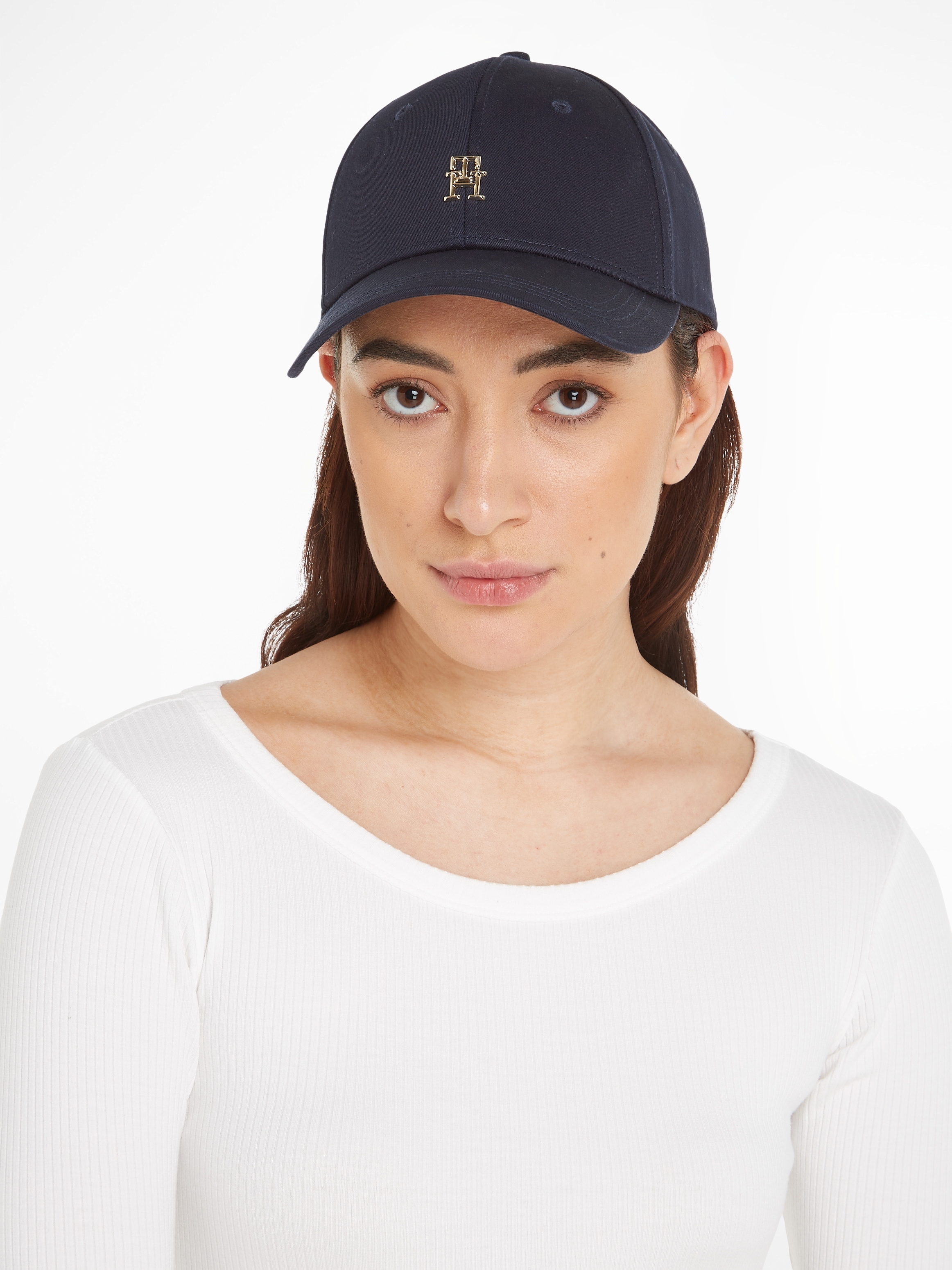 Tommy Hilfiger Baseball Cap »ESSENTIAL CHIC CAP«, mit goldfarbenen Logo-Pin  online shoppen bei Jelmoli-Versand Schweiz