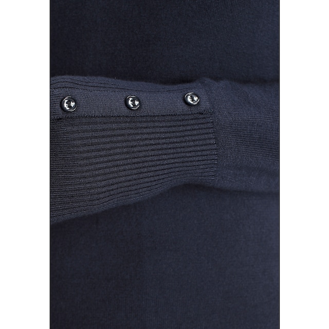 DELMAO V-Ausschnitt-Pullover, mit kleinem Logodruck auf der Brust - NEUE  MARKE! online bestellen bei Jelmoli-Versand Schweiz