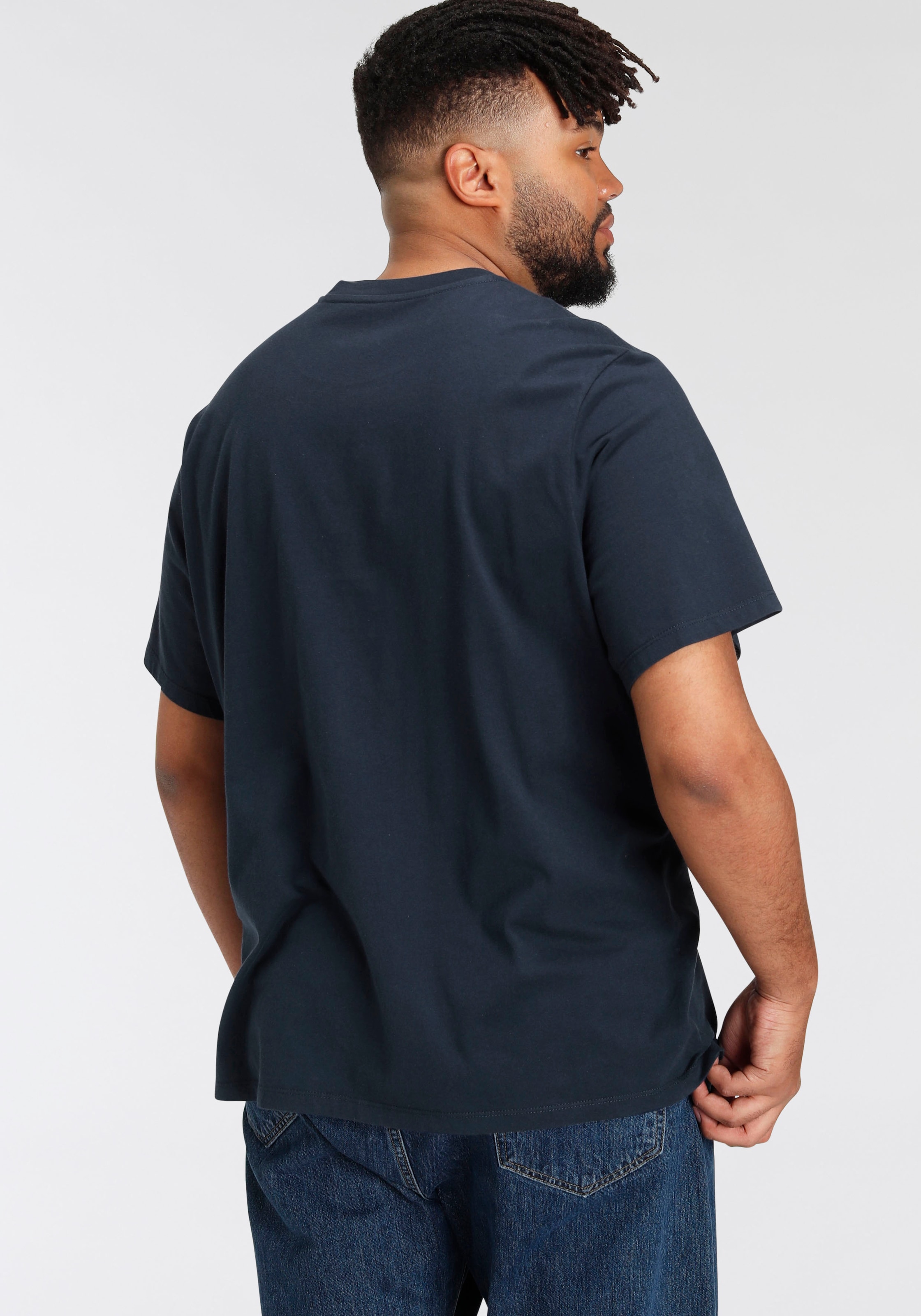 Levi's® Plus T-Shirt »LE B&T BIG GRAPHIC TEE«, mit Logofrontprint online  bestellen | Jelmoli-Versand
