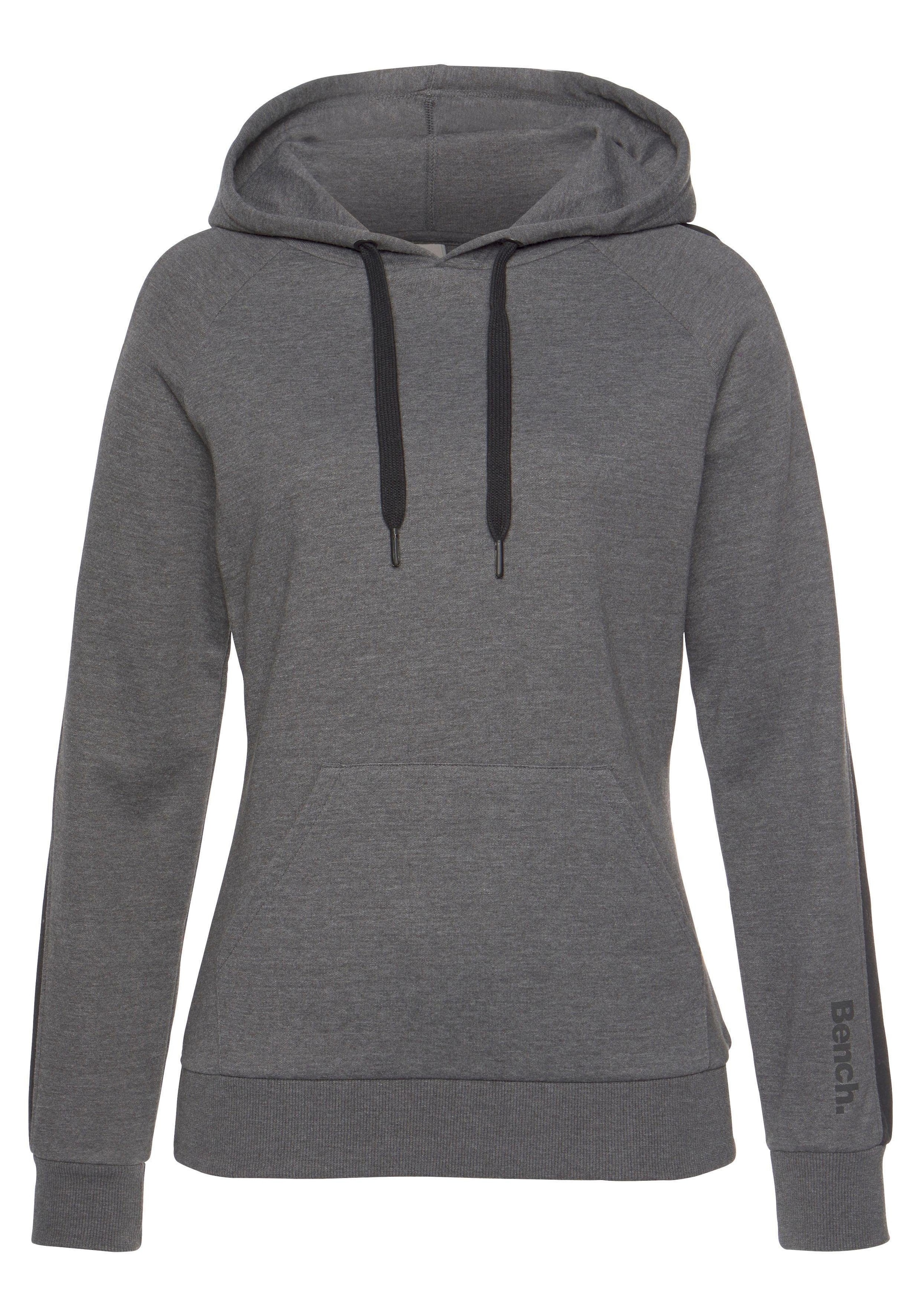 mit Loungeanzug, bei Seitenstreifen Schweiz Hoodie Kängurutasche, und online Bench. Kapuzensweatshirt, bestellen Jelmoli-Versand Loungewear