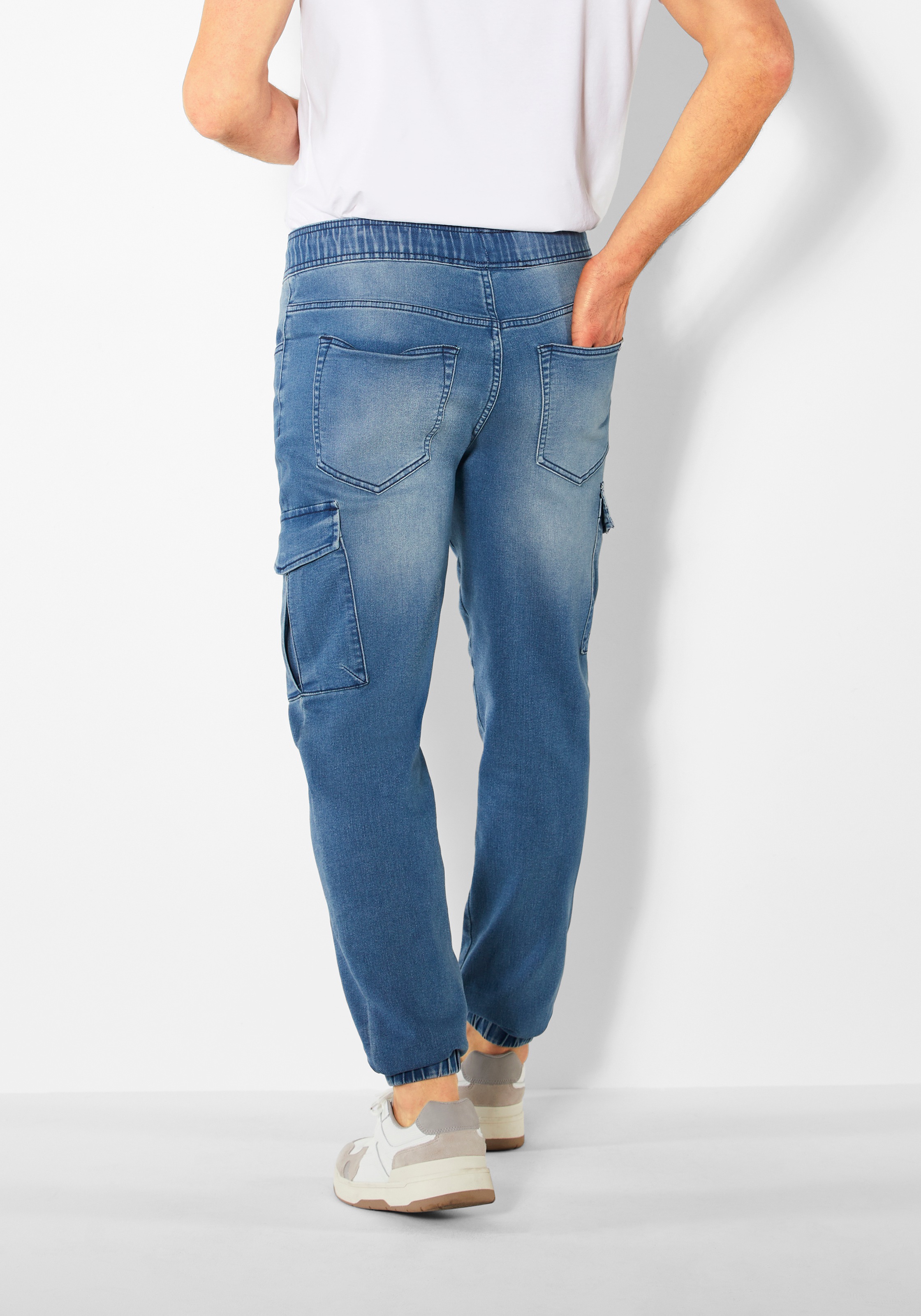 Bench. Jogger Pants »Jeans Denim Jogger«, zum Relaxen