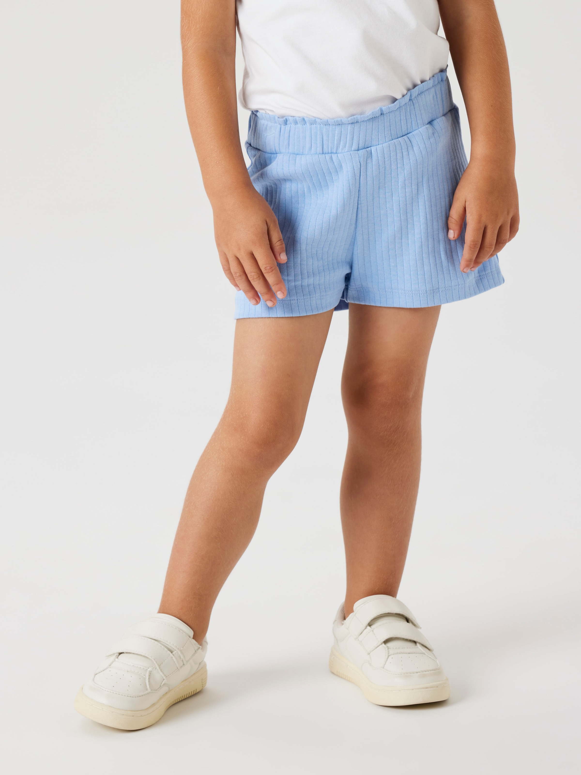 Name It Shorts »NMFSURAJALI SHORTS NOOS« Baumwollmischung, Paperbag Bündchen, innen verstellbar, Stretch