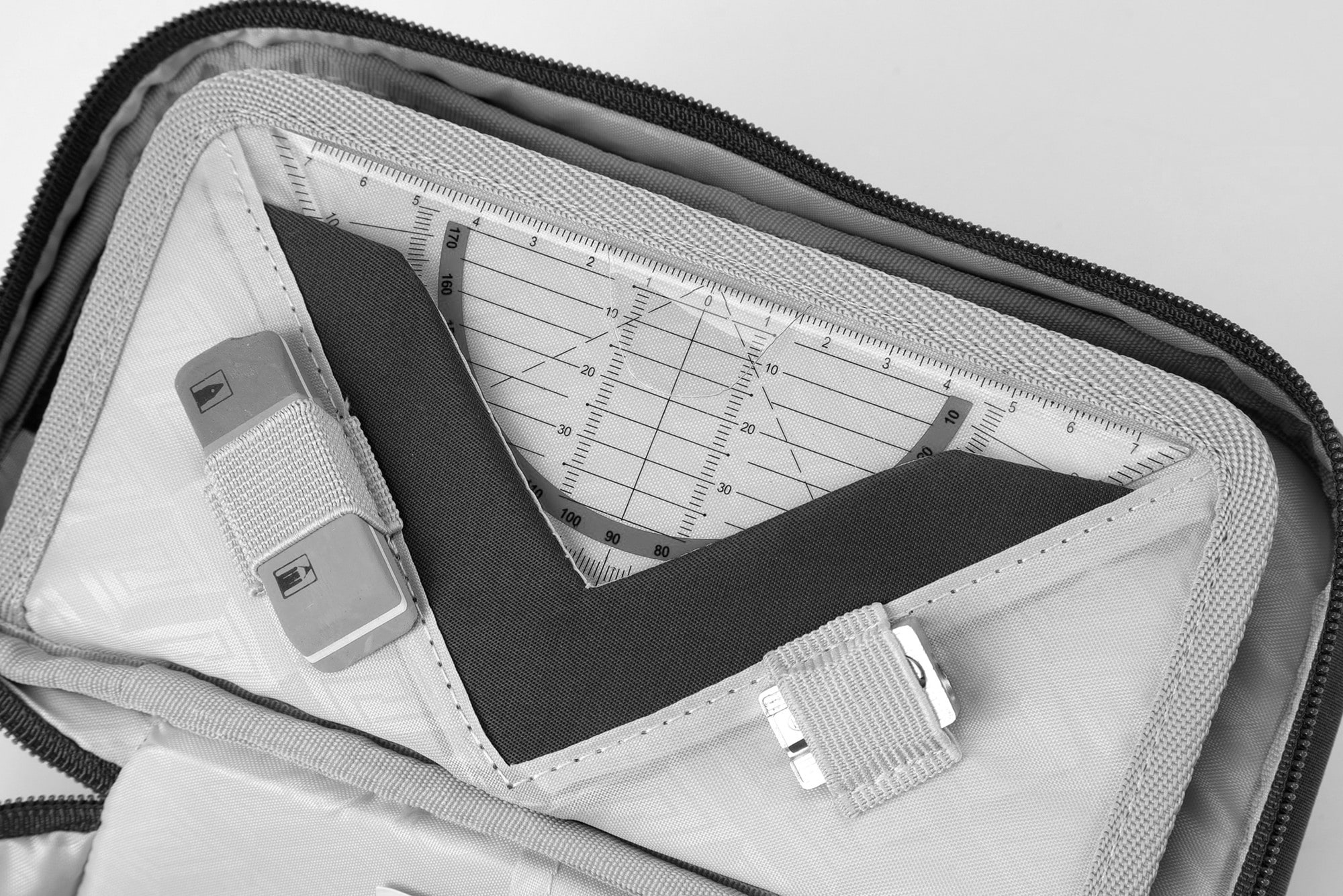 NITRO Federtasche »Pencil Case XL«, Federmäppchen, Schlampermäppchen,  Faulenzer Box, Stifte Etui online shoppen | Jelmoli-Versand