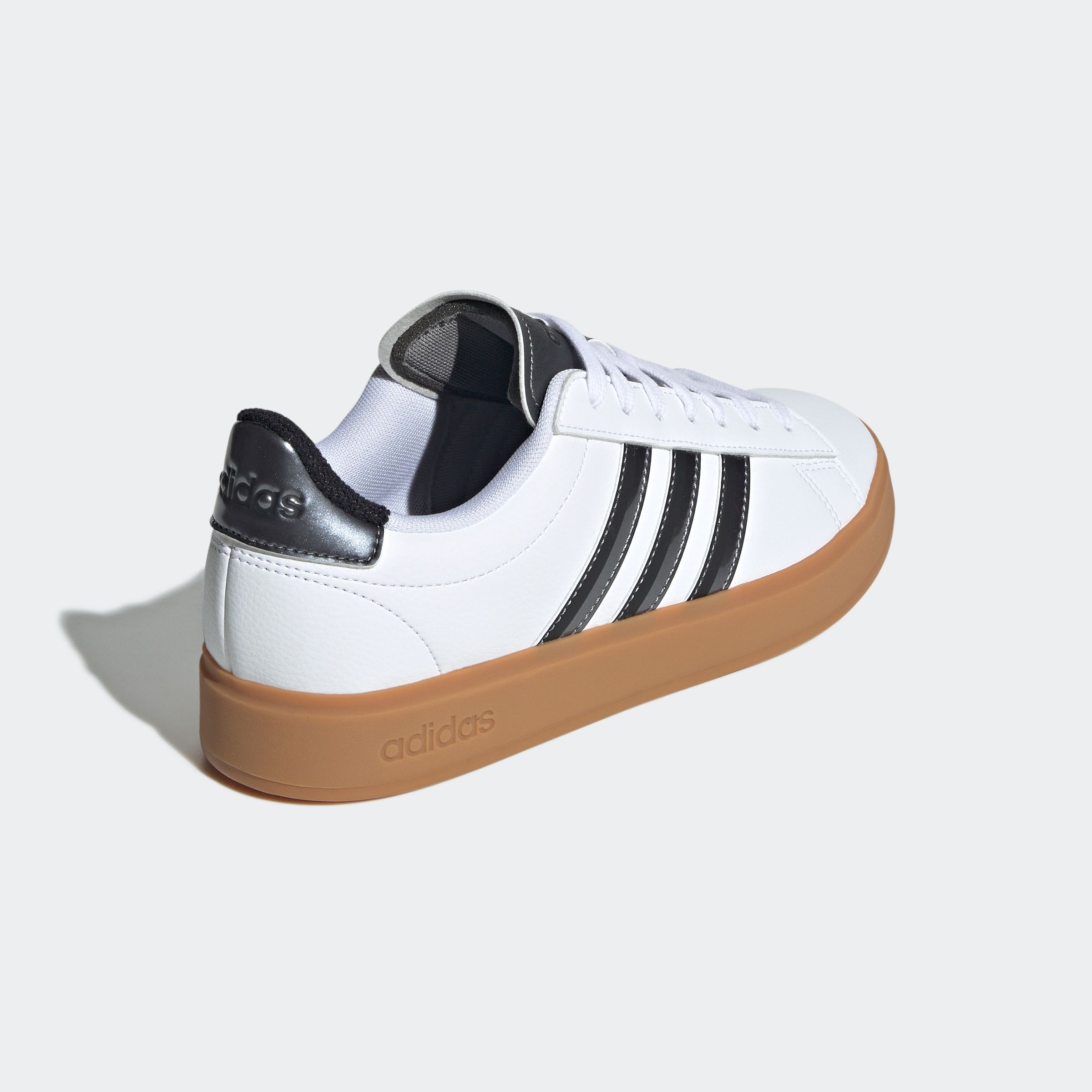 adidas Sportswear Sneaker »GRAND COURT 2.0«, Design auf den Spuren des adidas Superstar