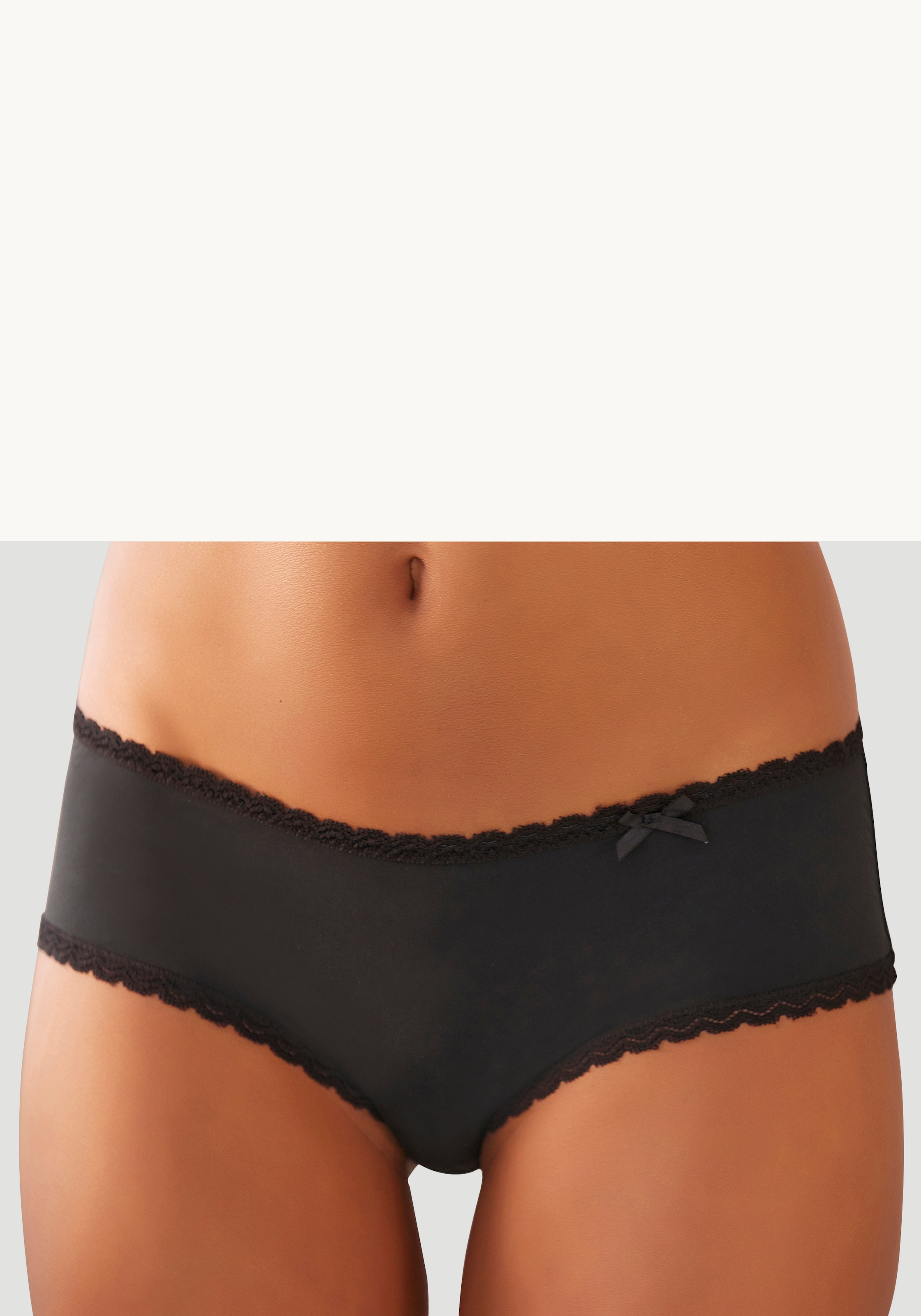 s.Oliver Panty »Camille« mit feiner Spitzenborte