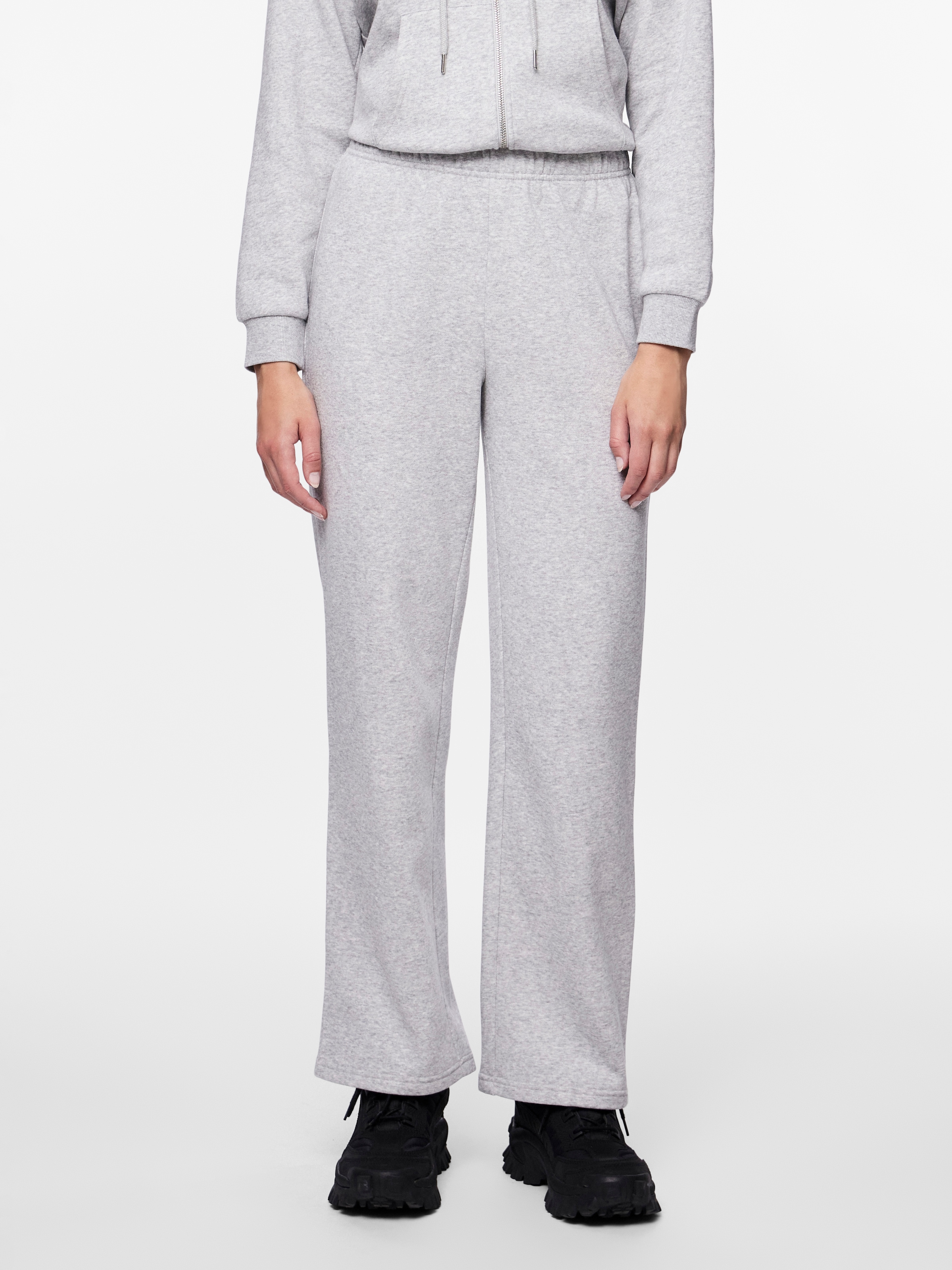 pieces Sweathose »PCCHILLI HW WIDE SWEAT PANTS NOOS BC«