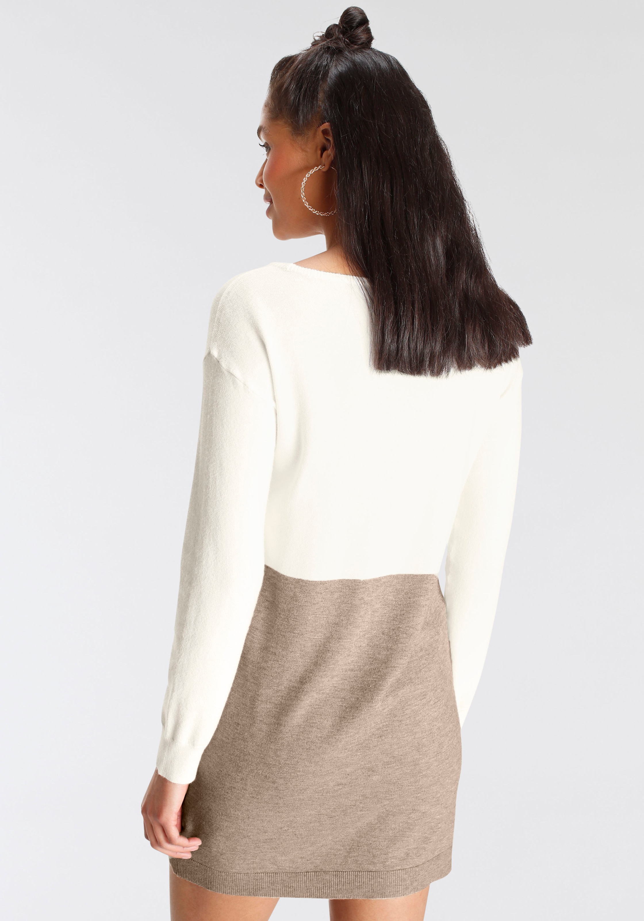 AJC Strickkleid, kniefrei, leger, aus Viskose, Polyamid und Polyester, langärmlig