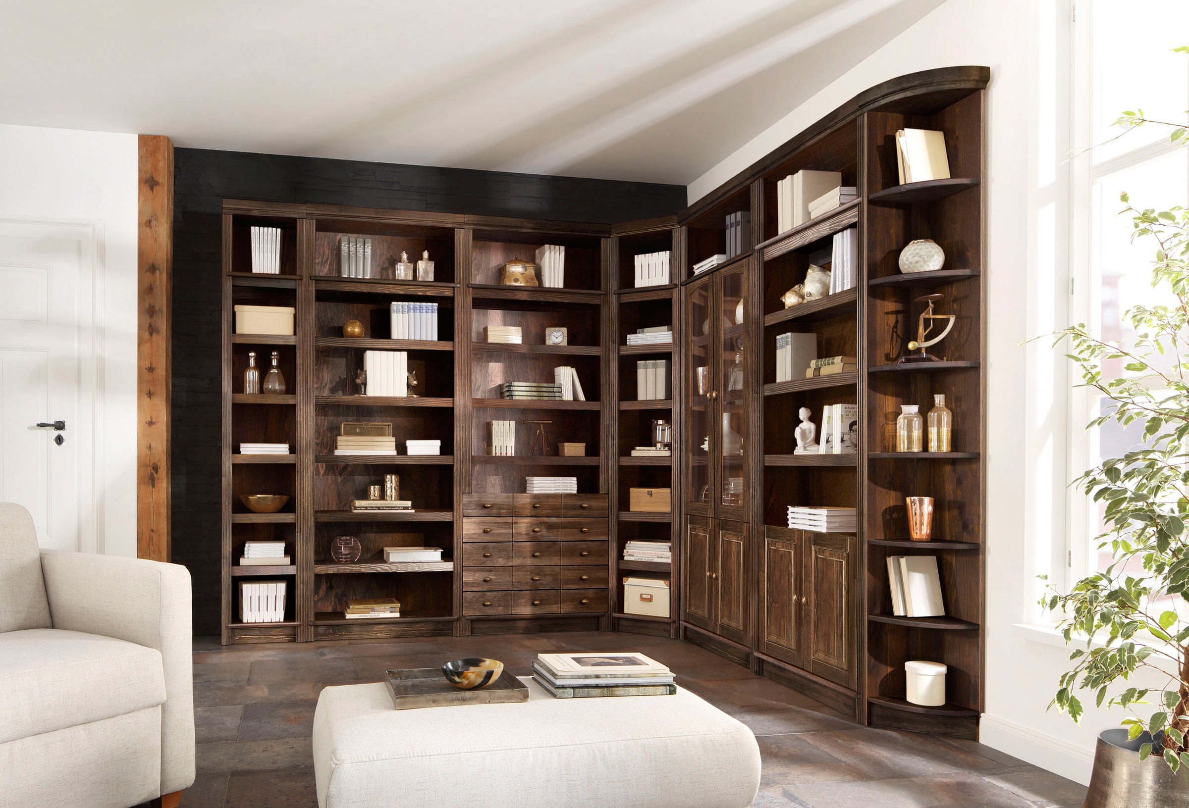 Home affaire Bücherregal »Soeren Vitrine mit 2 Glastüren, Breite/Tiefe: 80/220 cm«, Kiefer massiv, Tiefe 29 cm, 2 Holz- und 2 Türen mit Klarglas- Einsatz