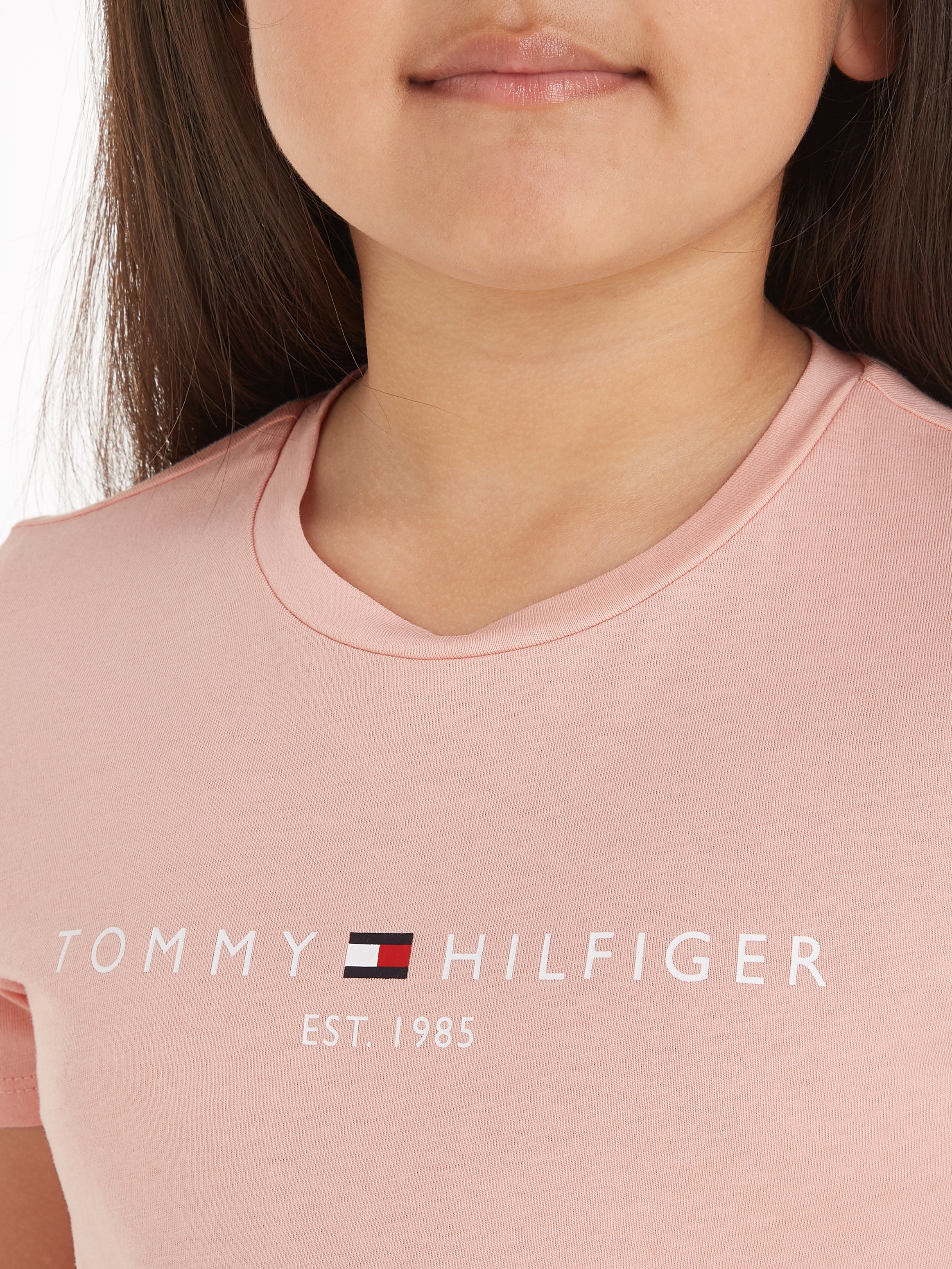 Tommy Hilfiger Kurzarmshirt »ESSENTIAL TEE S/S«, (1 tlg.), mit Tommy Hilfiger Logoschriftzug