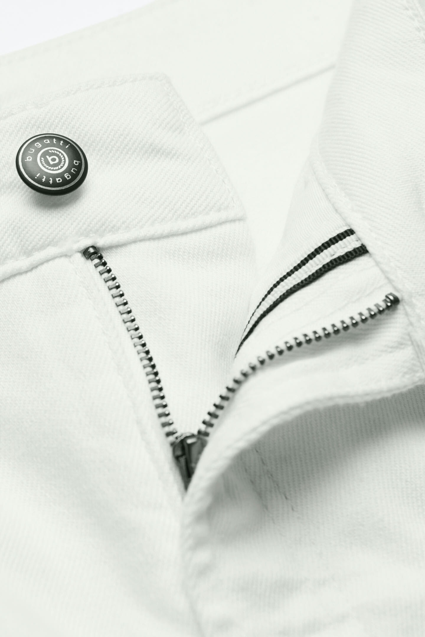 bugatti 5-Pocket-Jeans, im Culotte-Style