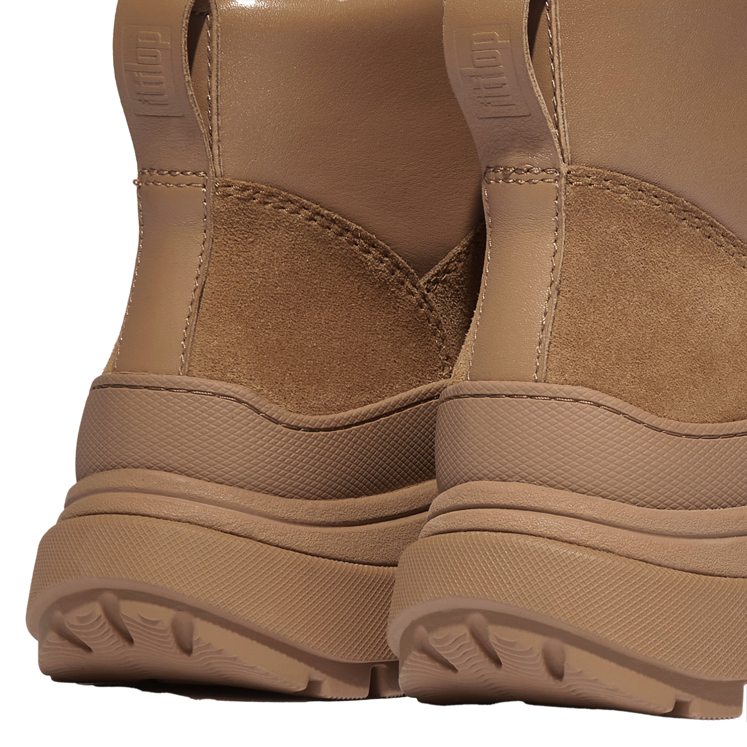 Fitflop Schnürboots »WYLDER SUEDE HIKER-LACE BOOTS«, Trekking Boots, Schnürstiefel mit robuster Plateausohle