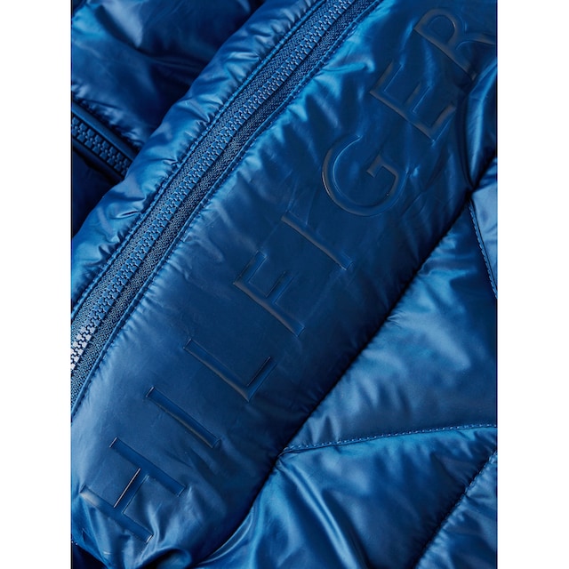 Tommy Hilfiger Steppjacke »MW PADDED GLOBAL STRIPE JACKET«, mit Kapuze, mit  Logo hinten auf Stehkragen, herausnehmbare Kapuze, wasserabweisend online  kaufen bei Jelmoli-Versand Schweiz | Mäntel