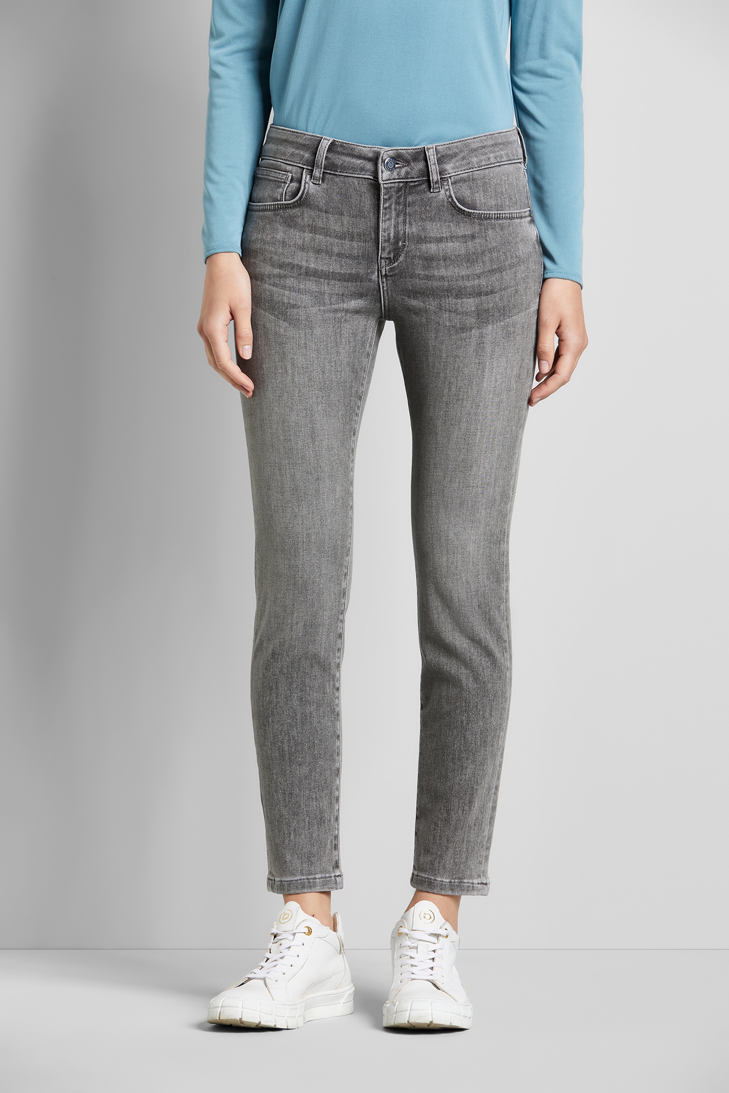 bugatti 5-Pocket-Jeans »Basic Essential« mit Flexcity-Stretch
