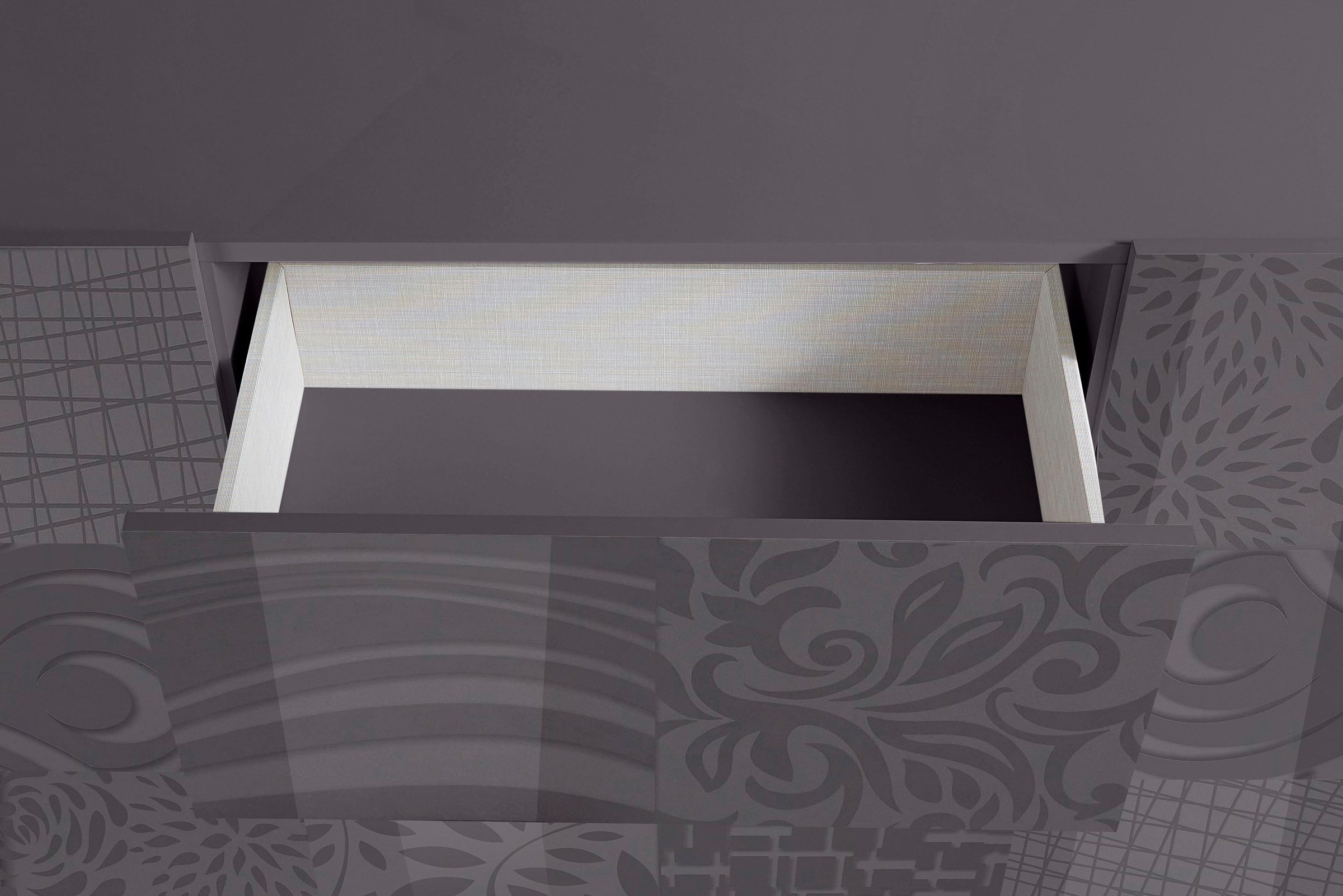 INOSIGN Sideboard »Miro«, Breite 181 cm mit dekorativem Siebdruck