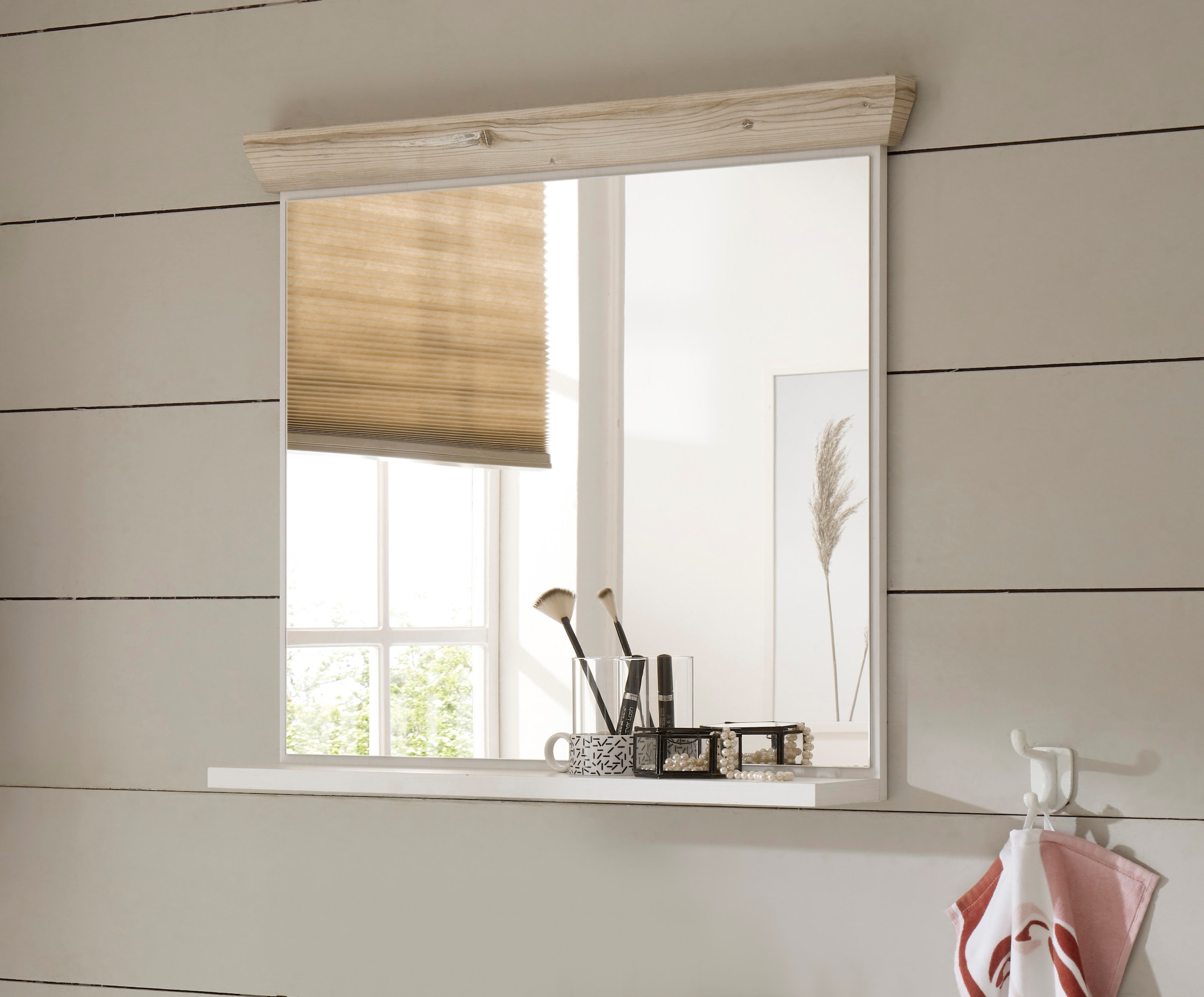 Home affaire Badspiegel »Florenz, Spiegel im Landhausstil«, in Pinie Weiss, mit Ablagefläche, Breite 80 cm