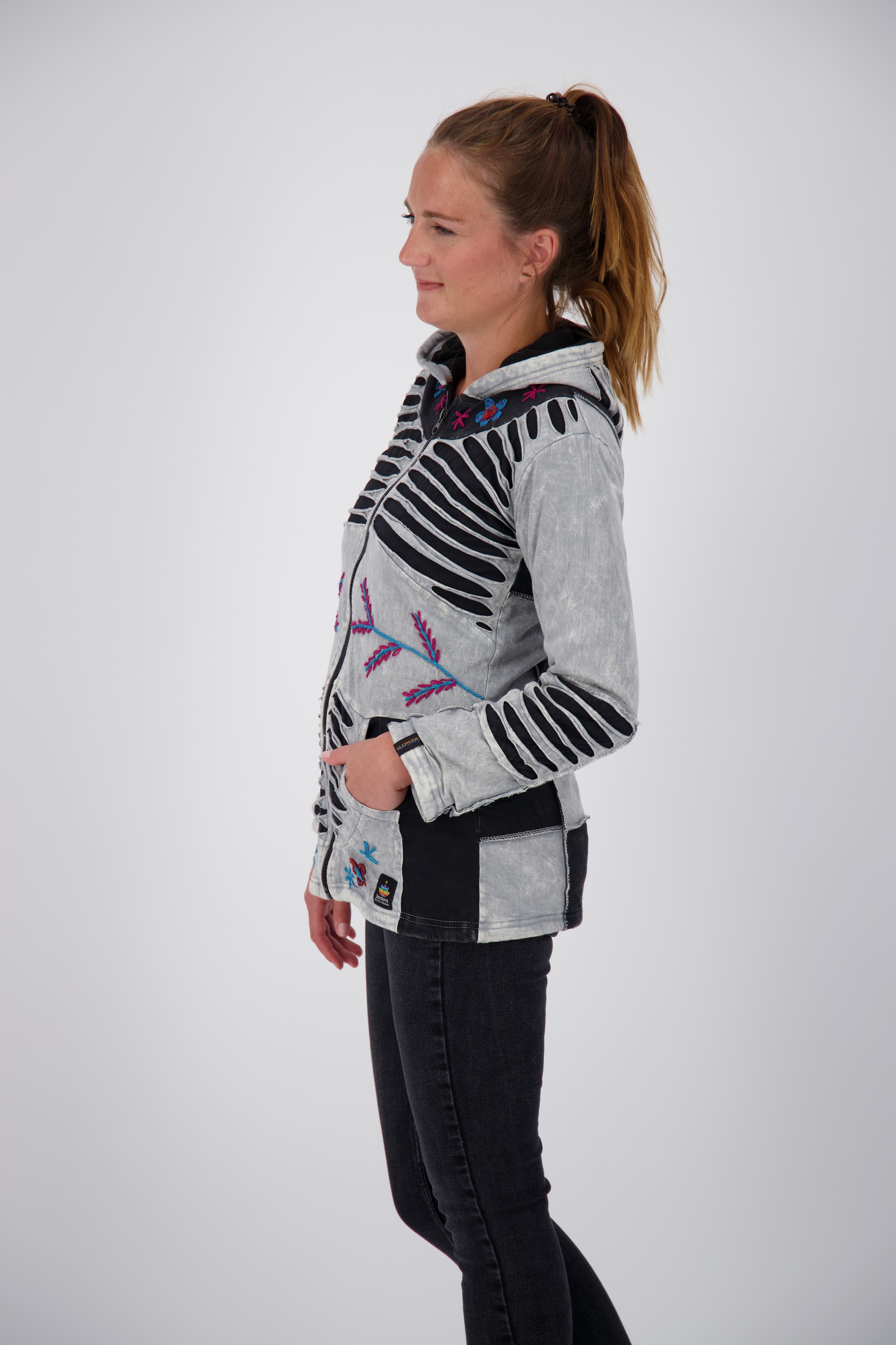 DEPROC Active Fleecejacke »Patchwork NUNAVUT LIGHT GRAY & NEW FLOWER POWER«