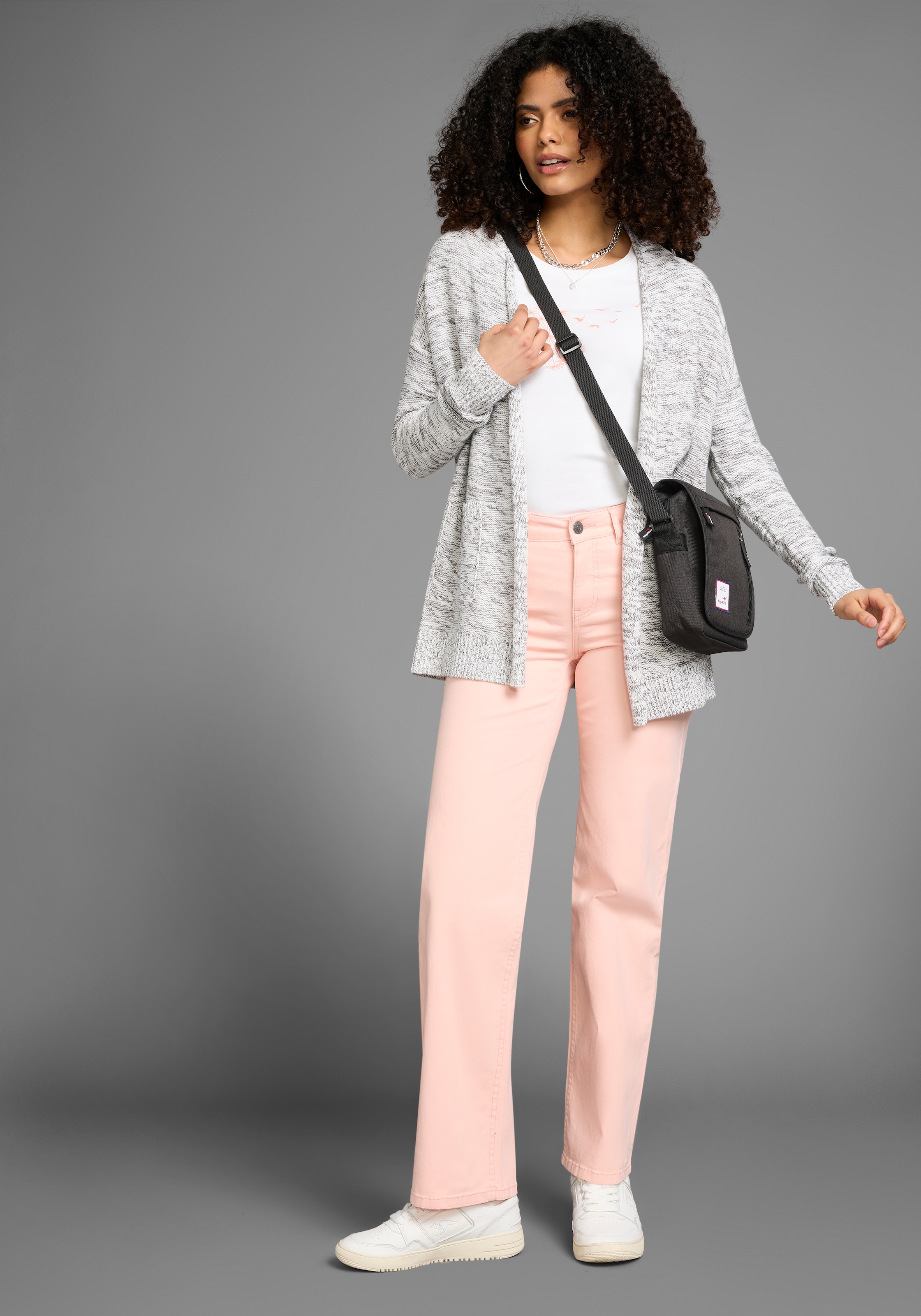 KangaROOS Strickjacke, in meliertes Obermaterial