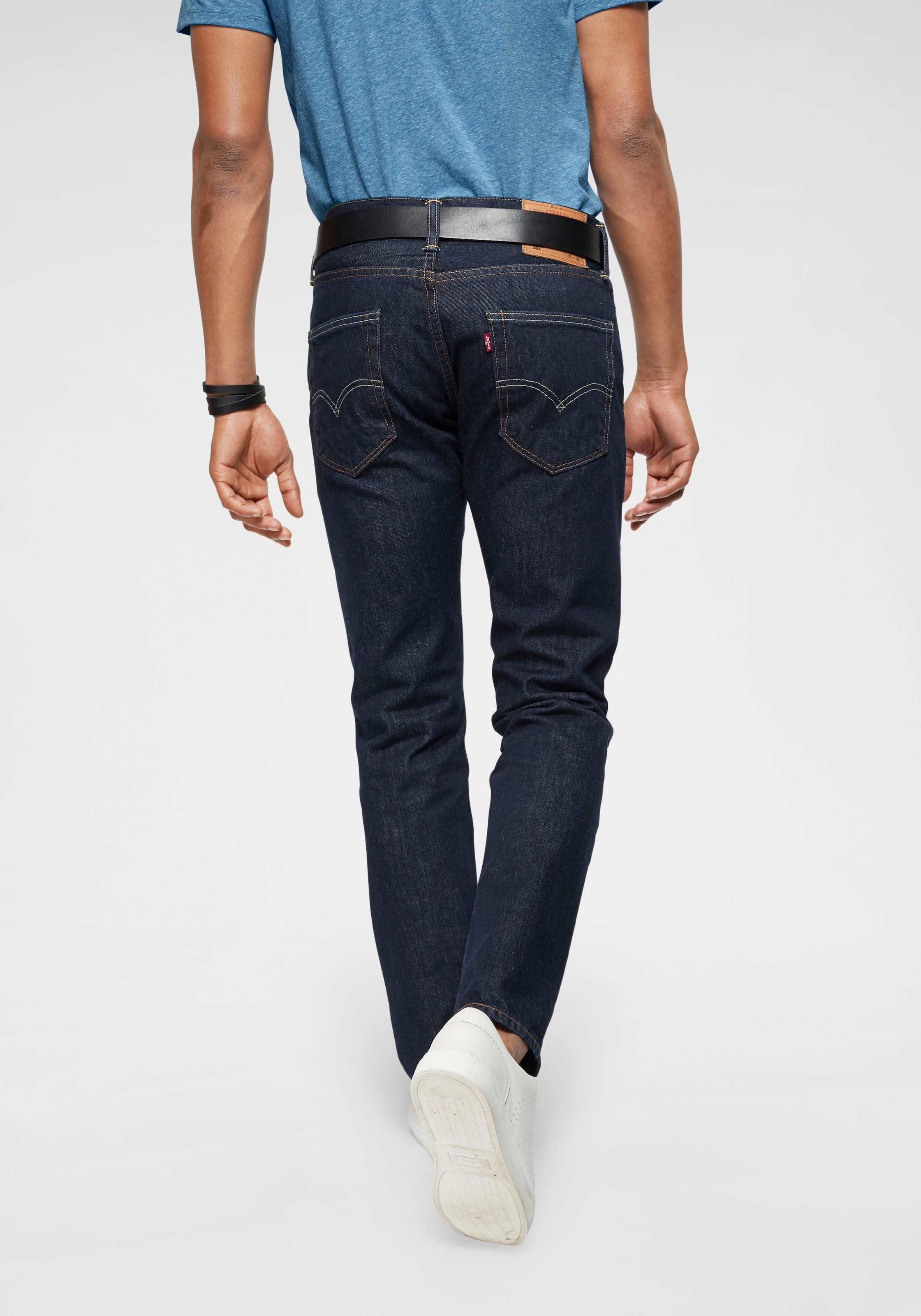 Levi's® Tapered-fit-Jeans »502 TAPER«, in elegantem, modernem Stil