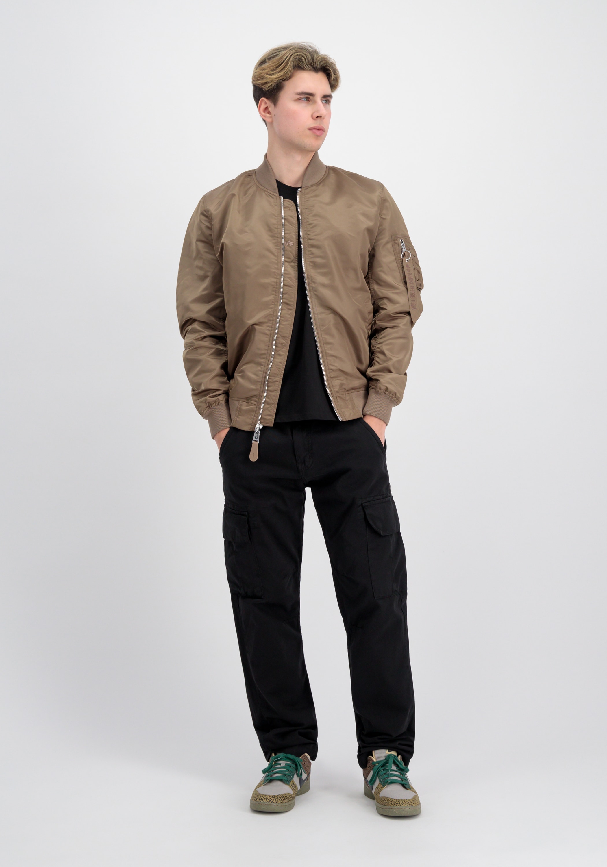 Alpha Industries Bomberjacke »MA-1 VF Light«