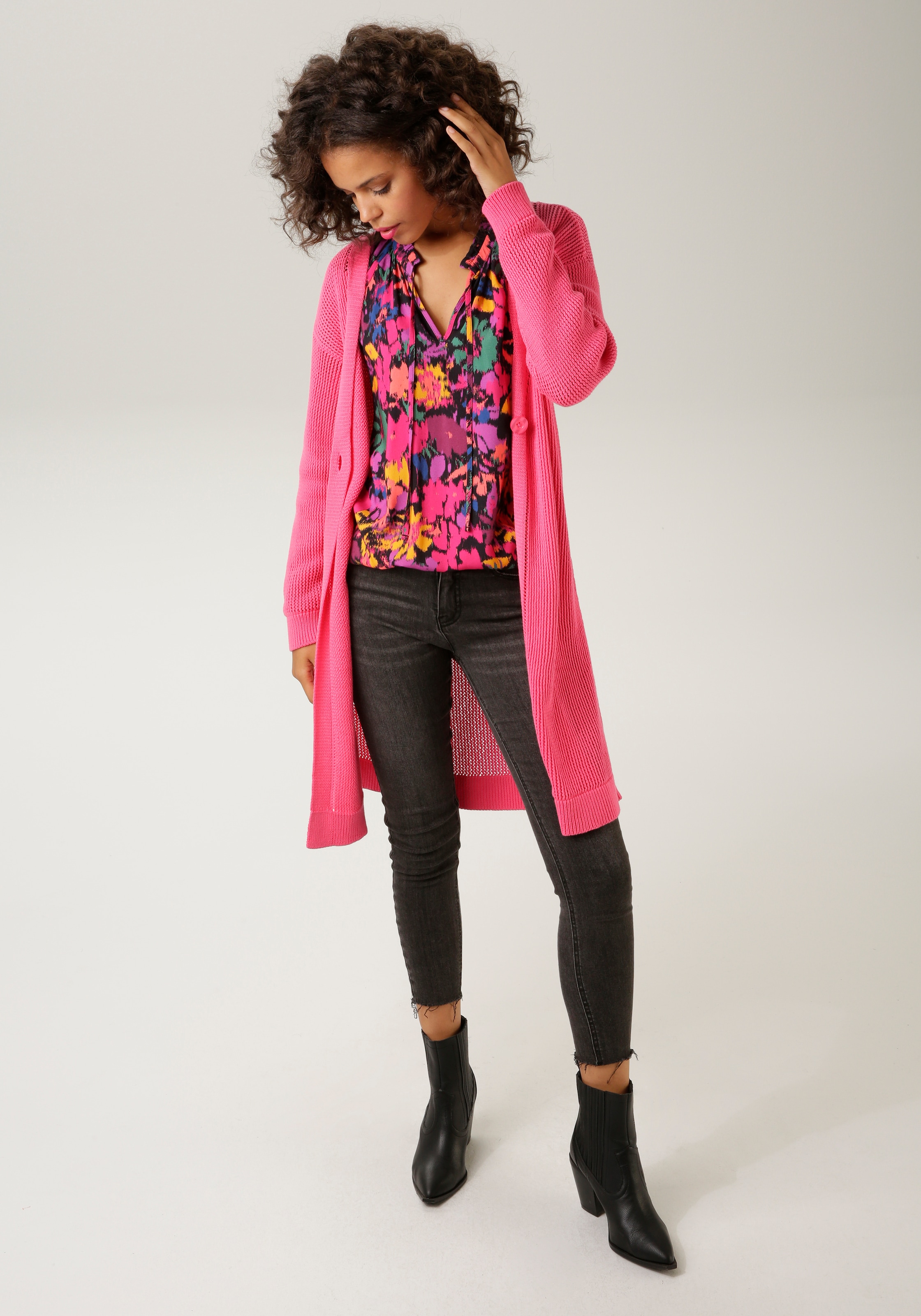 Aniston CASUAL Strickjacke, im trendigem Netzstrickmuster