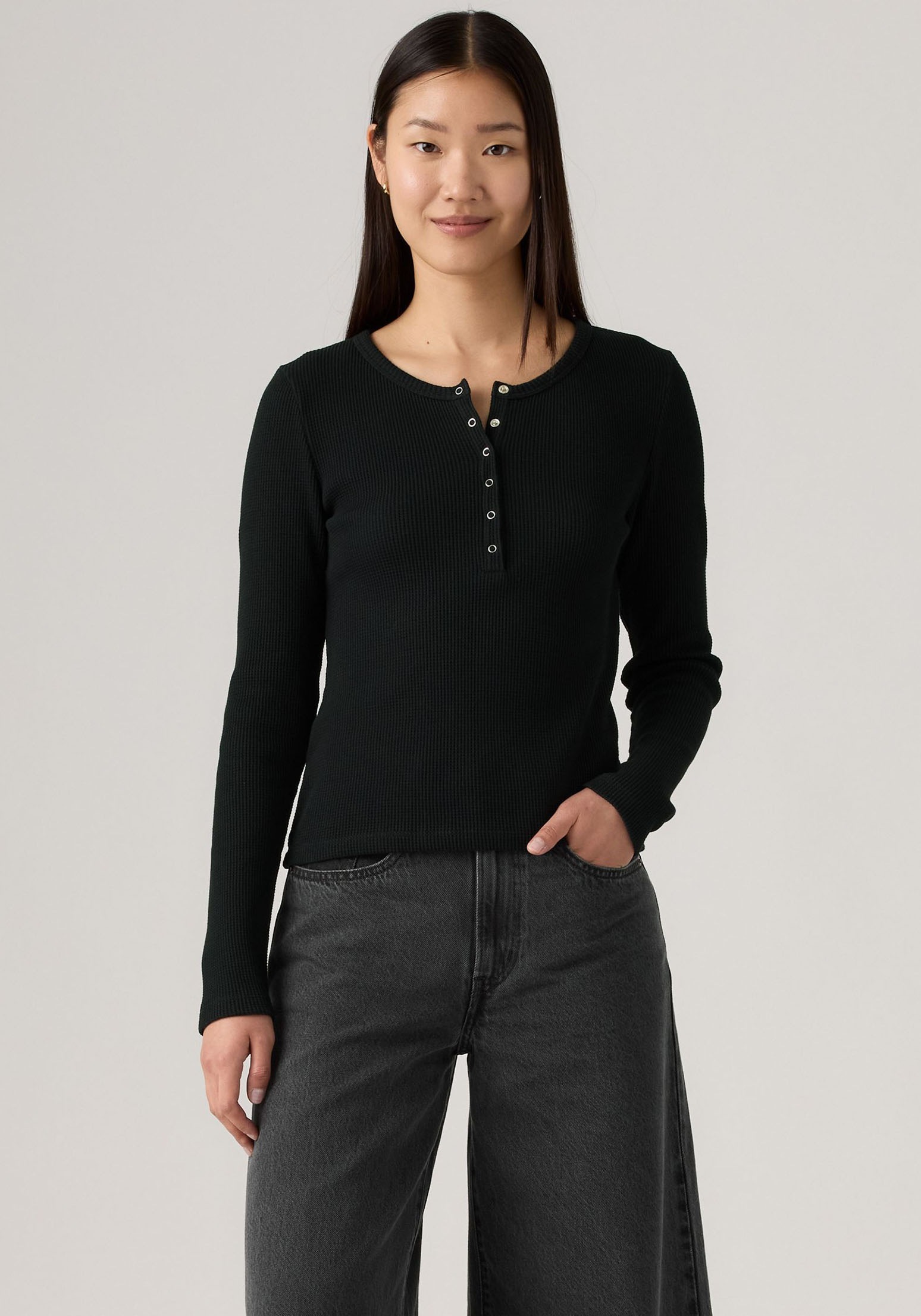 Levi's® Langarmshirt »DRY GOODS HENLEY« Mit Waffelstruktur- Muster