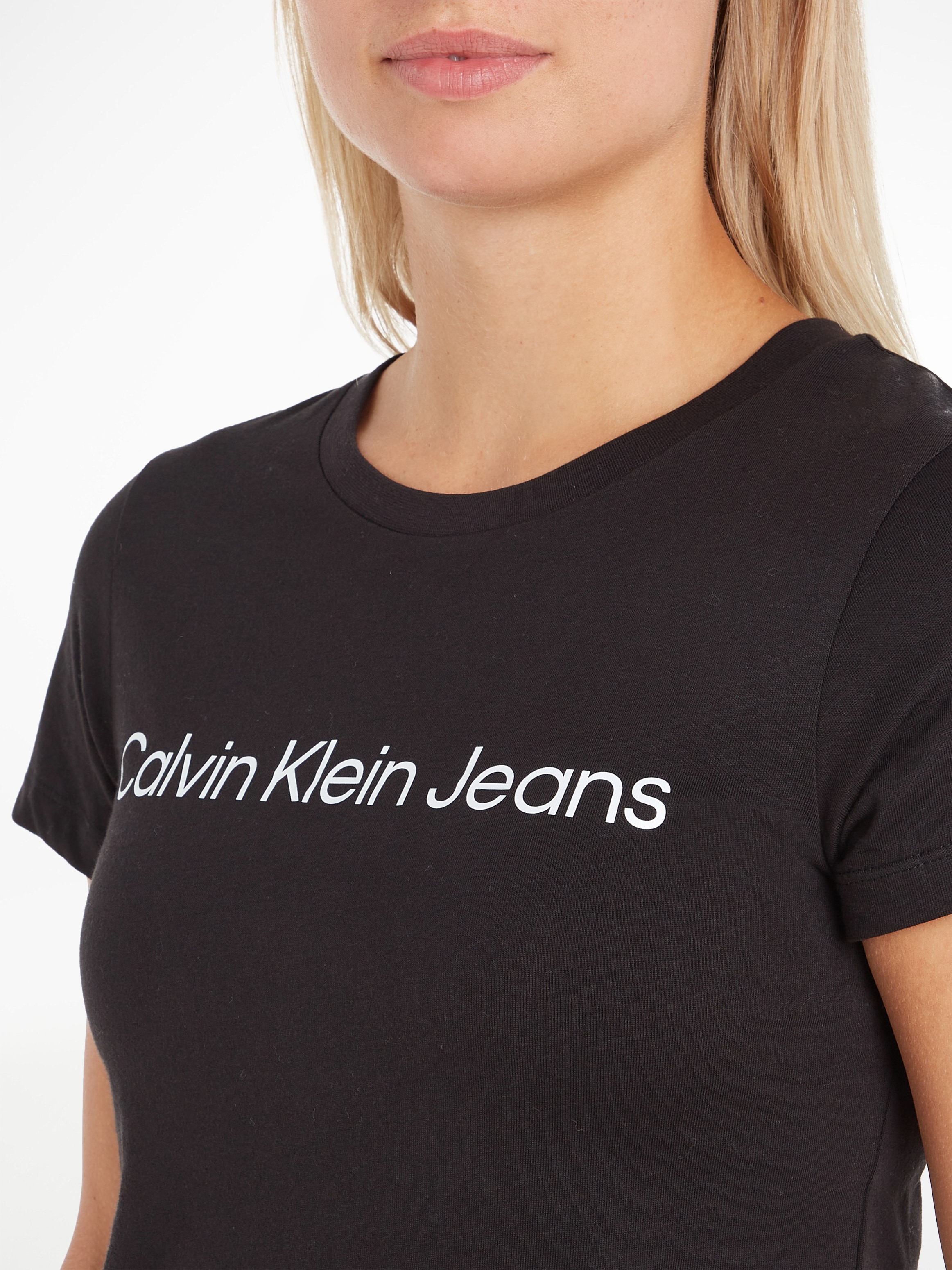 FIT Calvin Jelmoli-Versand SLIM online | TEE«, Jeans kaufen INSTIT T-Shirt mit Klein »CORE LOGO CK-Logoschriftzug