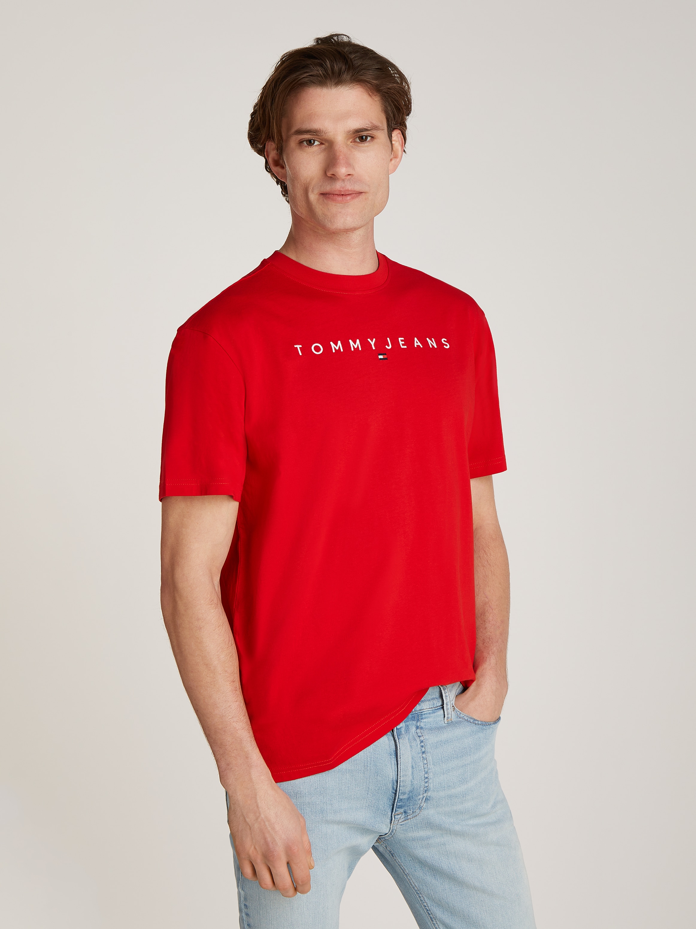 Tommy Jeans T-Shirt »TJM REG LINEAR LOGO TEE EXT«, mit Markenlabel