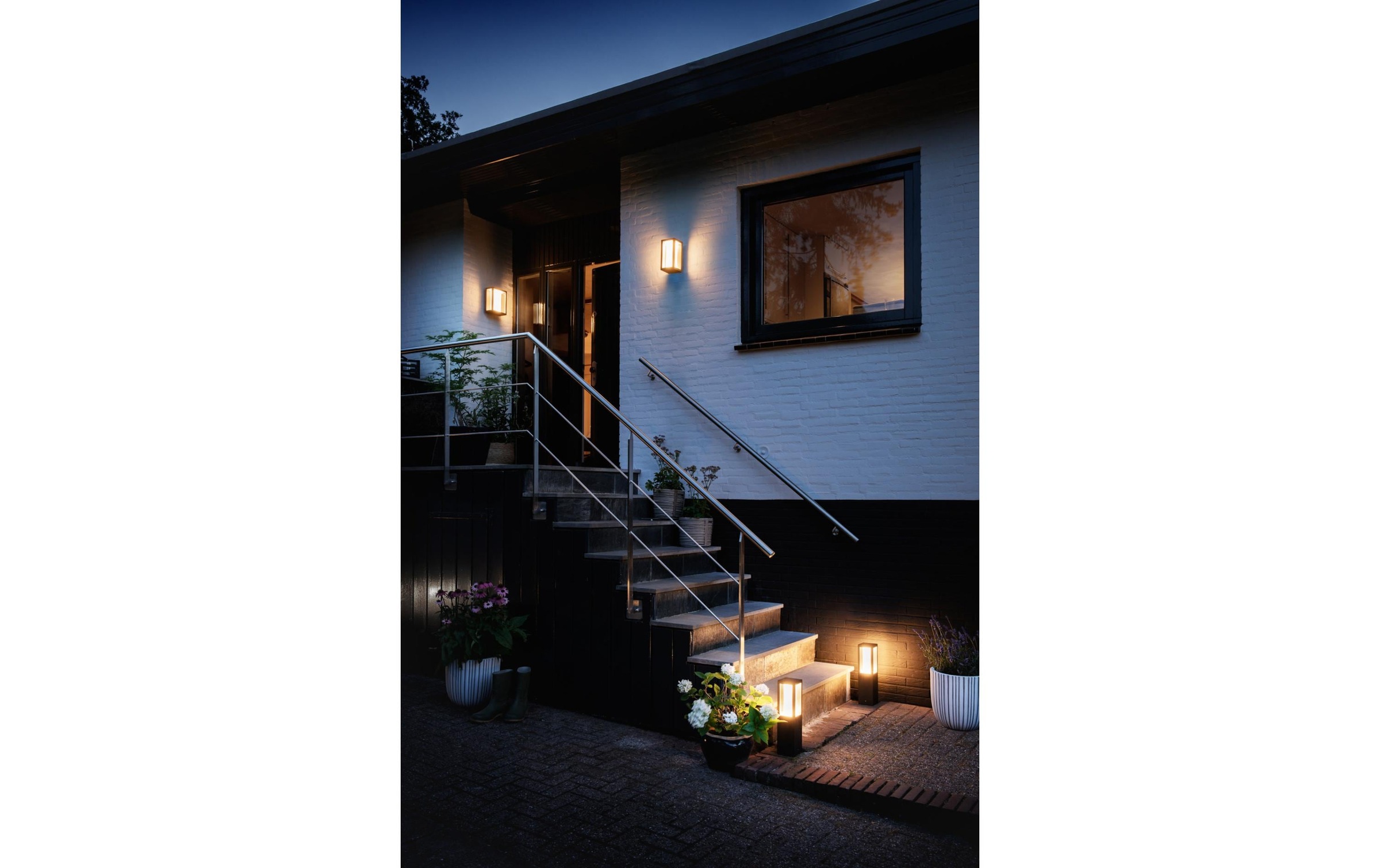 Philips Hue Wandleuchte »Philips Hue Outdoor Wandleuchte«