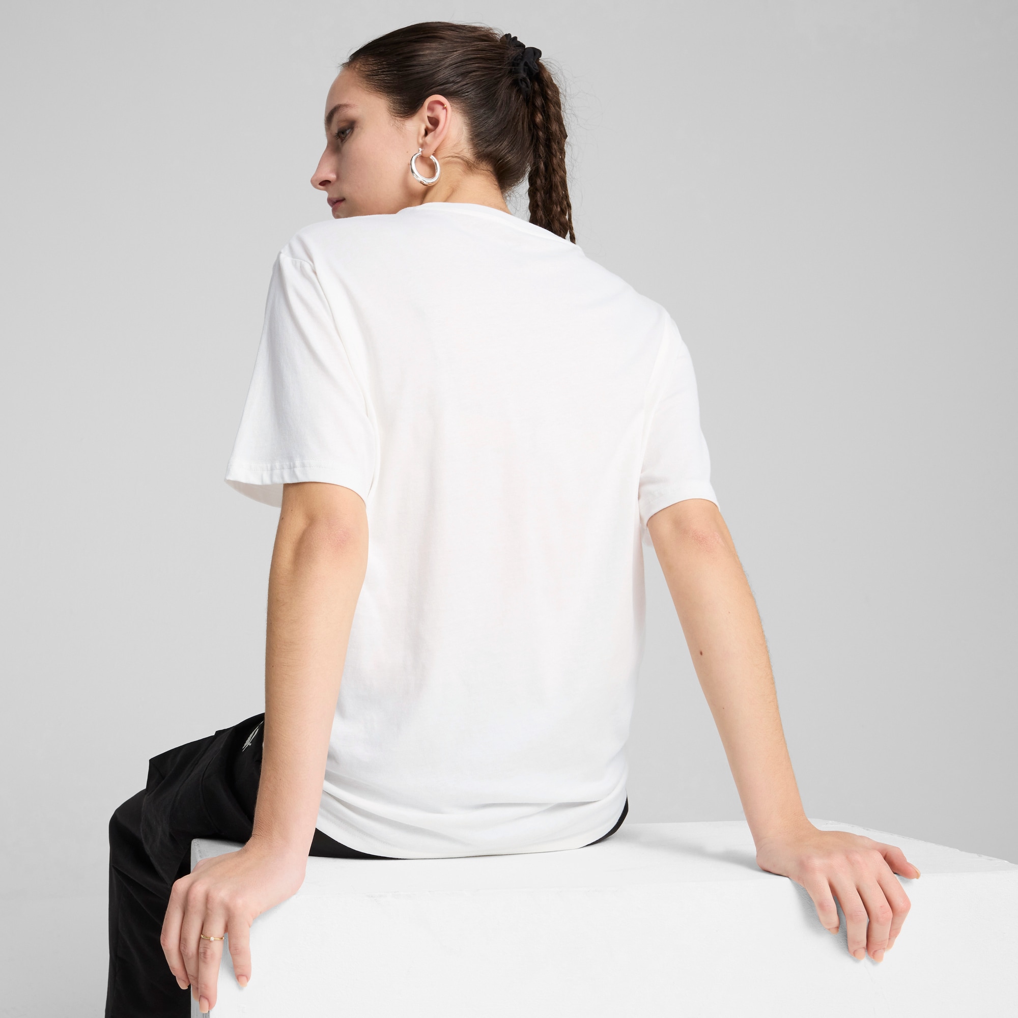 PUMA T-Shirt »ESS RELAXED TEE«