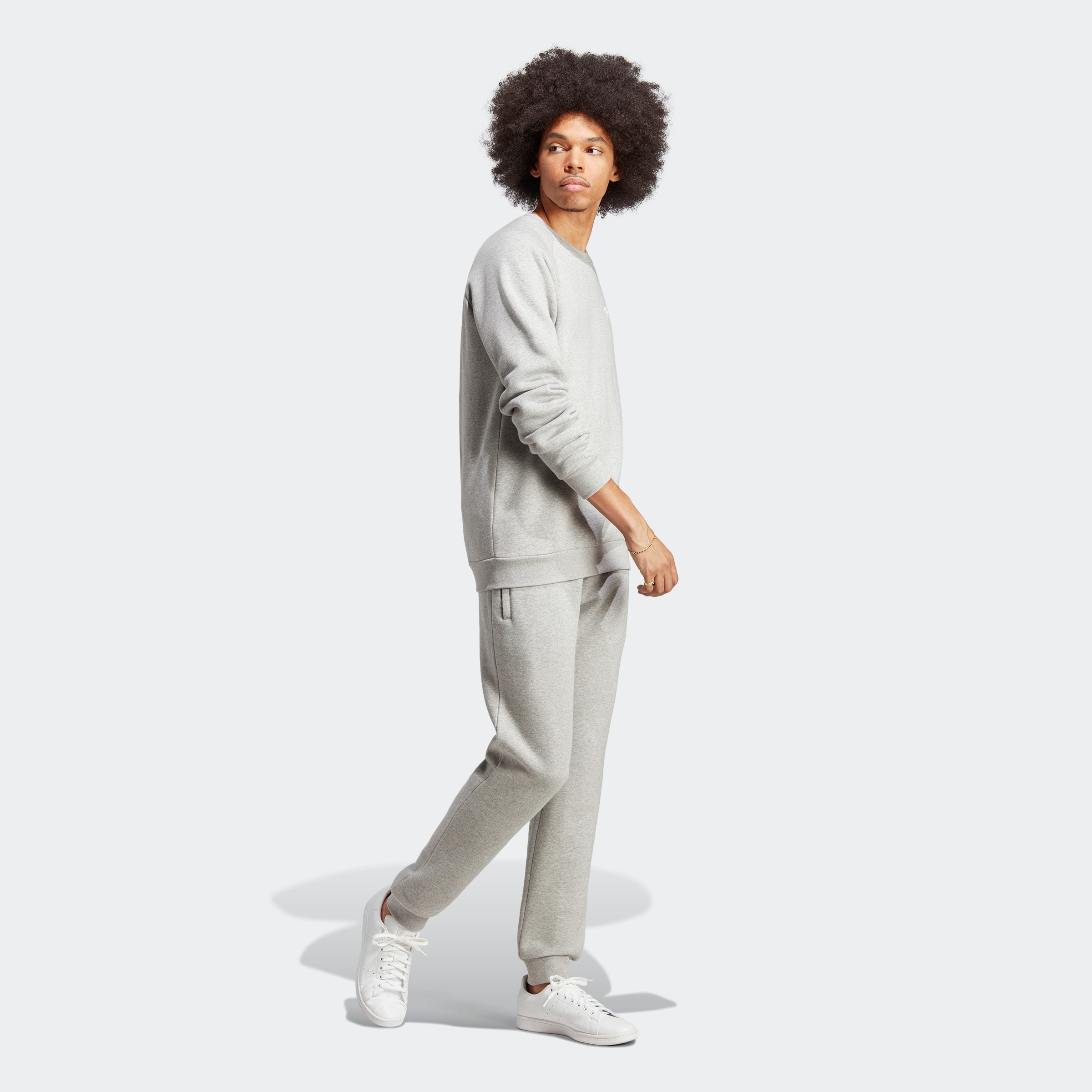 adidas Originals Sweatshirt »TREFOIL ESSENTIALS« online bestellen |  Jelmoli-Versand
