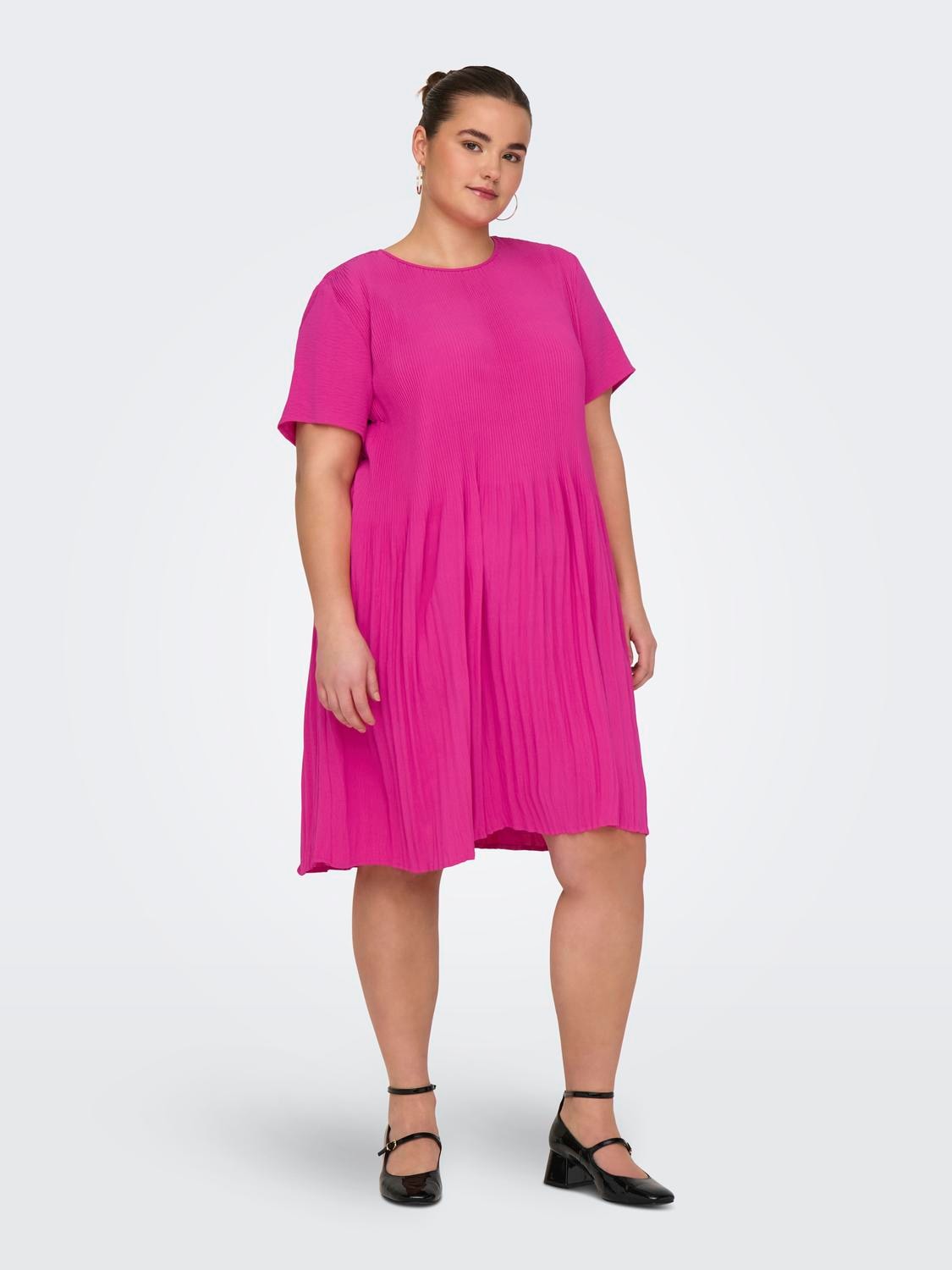 ONLY CARMAKOMA Minikleid »CARBADOTTE S/S BLK DRESS WVN«, mit Plisseefalten